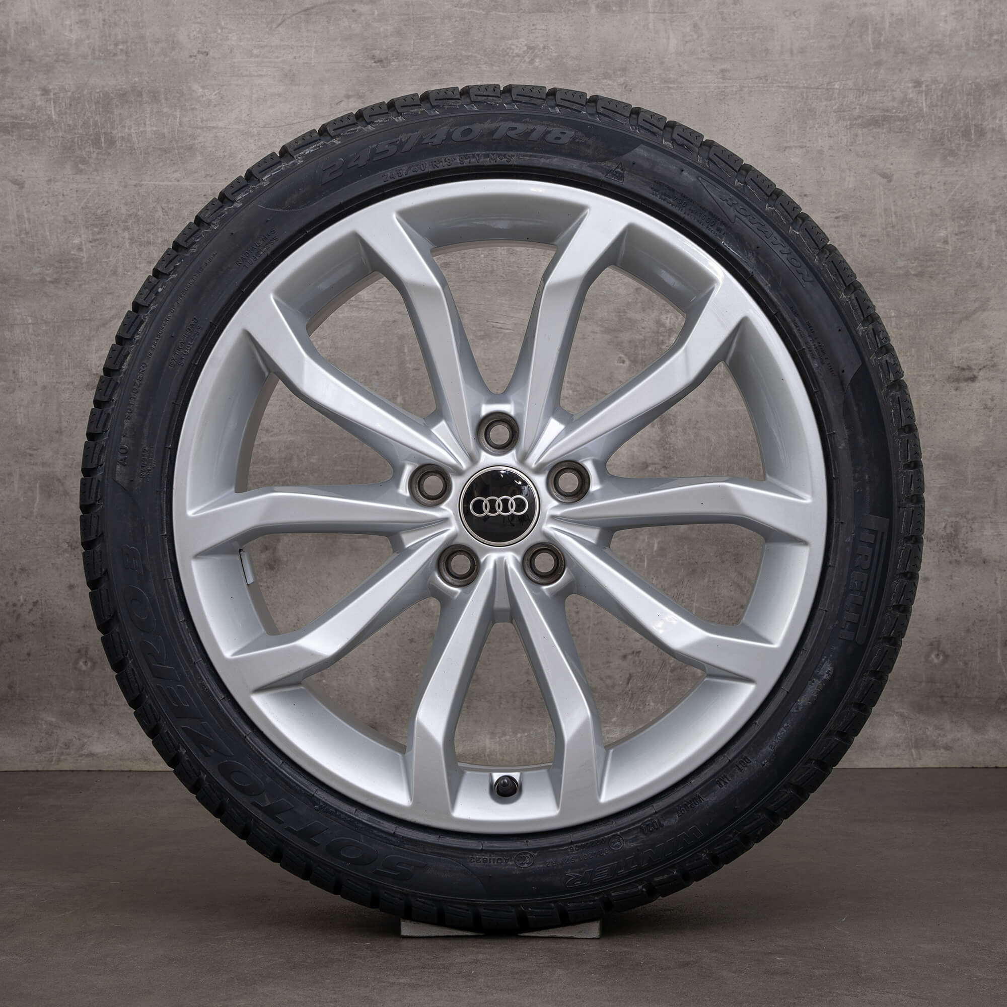 Cerchi invernali originali Audi A4 S4 cerchi 18 pollici 8W B9 8W0601025H argento