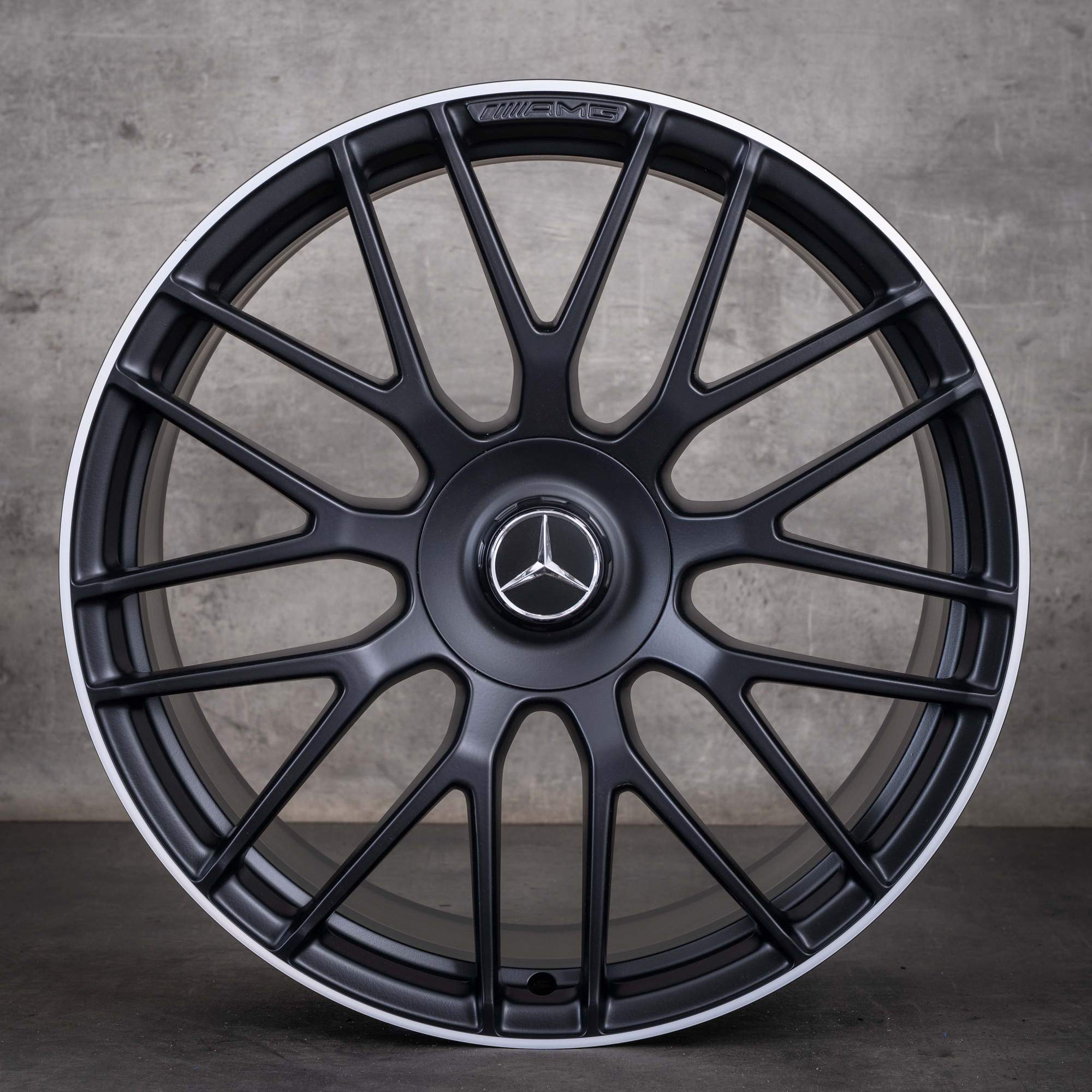 Jantes d'origine Mercedes-Benz Classe C C63 & S AMG 19 et 20 pouces C205 A205, jantes été A2054015900 A2054016100, noir mat, diamantée