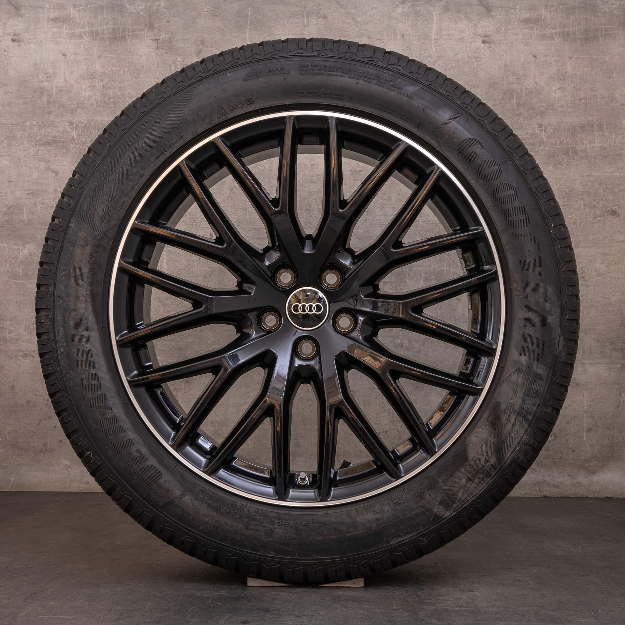 Original Audi Q7 SQ7 Winterräder 20 Zoll 4M Felgen 4M0601025DR schwarz glanzgedreht