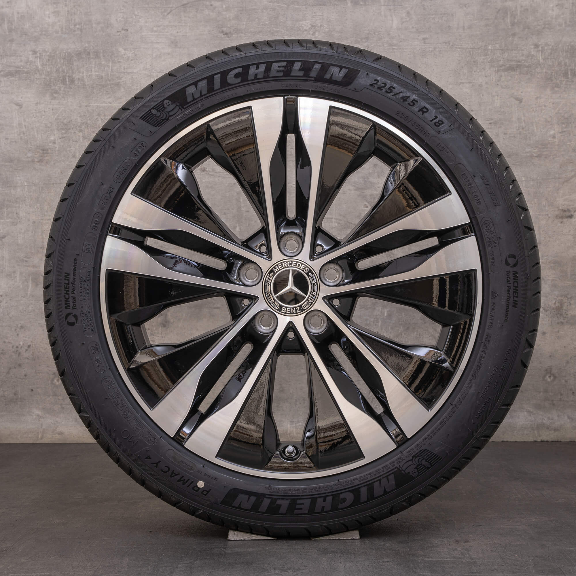 Alkuperäiset Mercedes Benz C-sarjan Hybridit-vanteet 18 tuuman W206 S206 C300e C300de C400e kesäpyörät A2064017300 A2064011400 musta kiillotettu