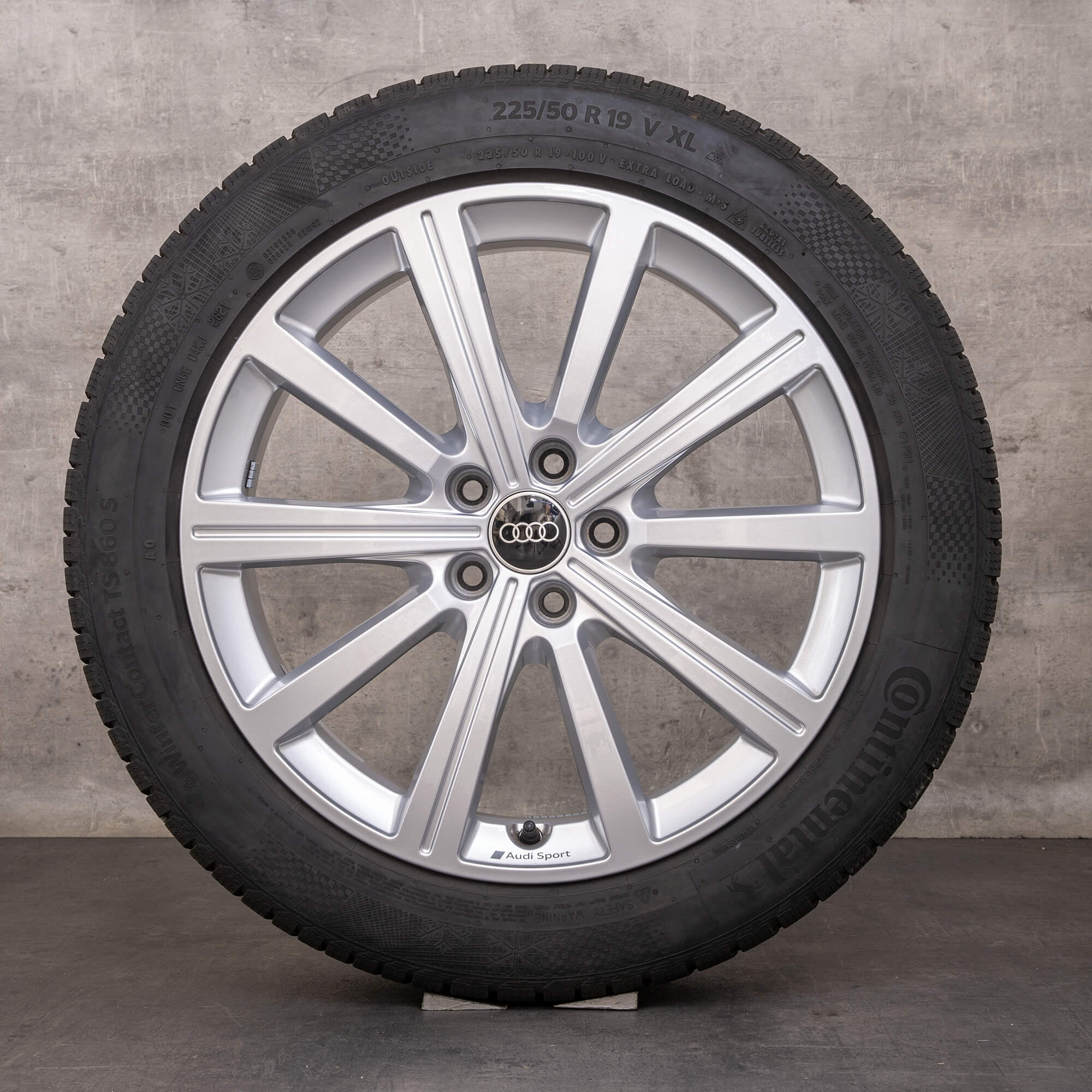 Original Audi RSQ3 vinterhjul 19 tum F3 RS fälgar / fälg 83A601025AB silver glansig