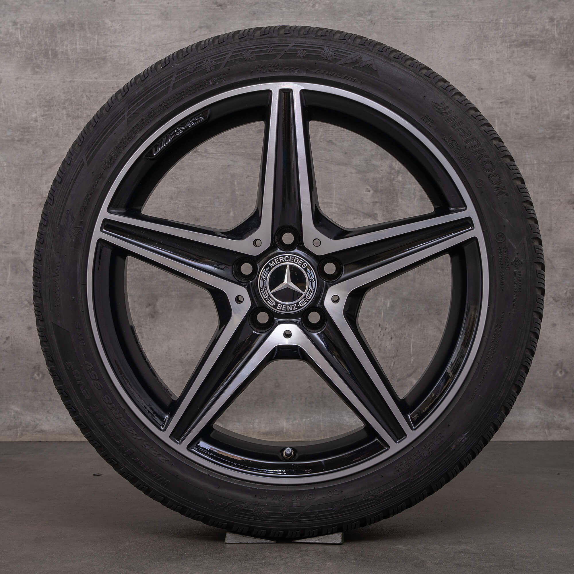 Genuine Mercedes Benz Clase C C43 C450 Sport AMG llantas de invierno 18 pulgadas W205 A2054014800 A2054017200 negro brillante torneado