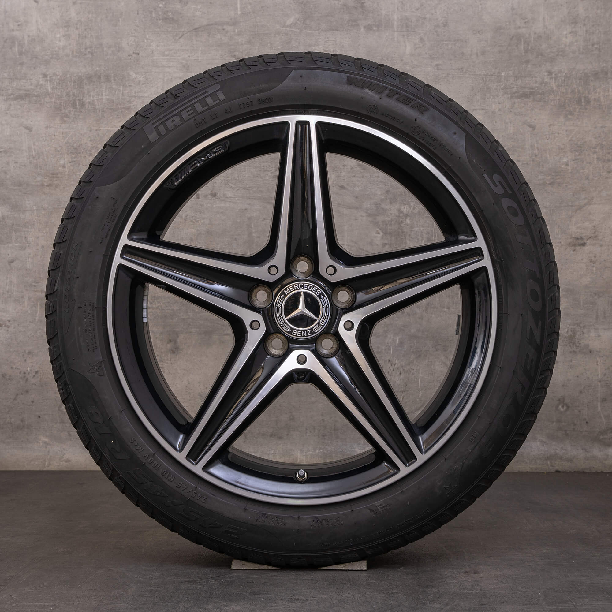 Original Mercedes Benz E-Klasse AMG Winterräder 18 Zoll W213 S213 A238 C238 E300 Felgen A2134011800 A2134011900 schwarz glanzgedreht