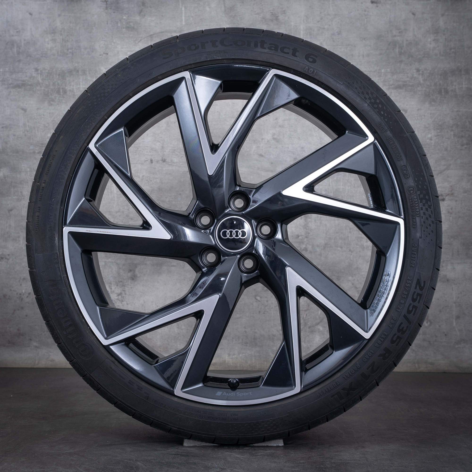 Original Audi Q3 RSQ3 Felgen 21 Zoll F3 Sommerräder 83A601025BH granit glanzgedreht