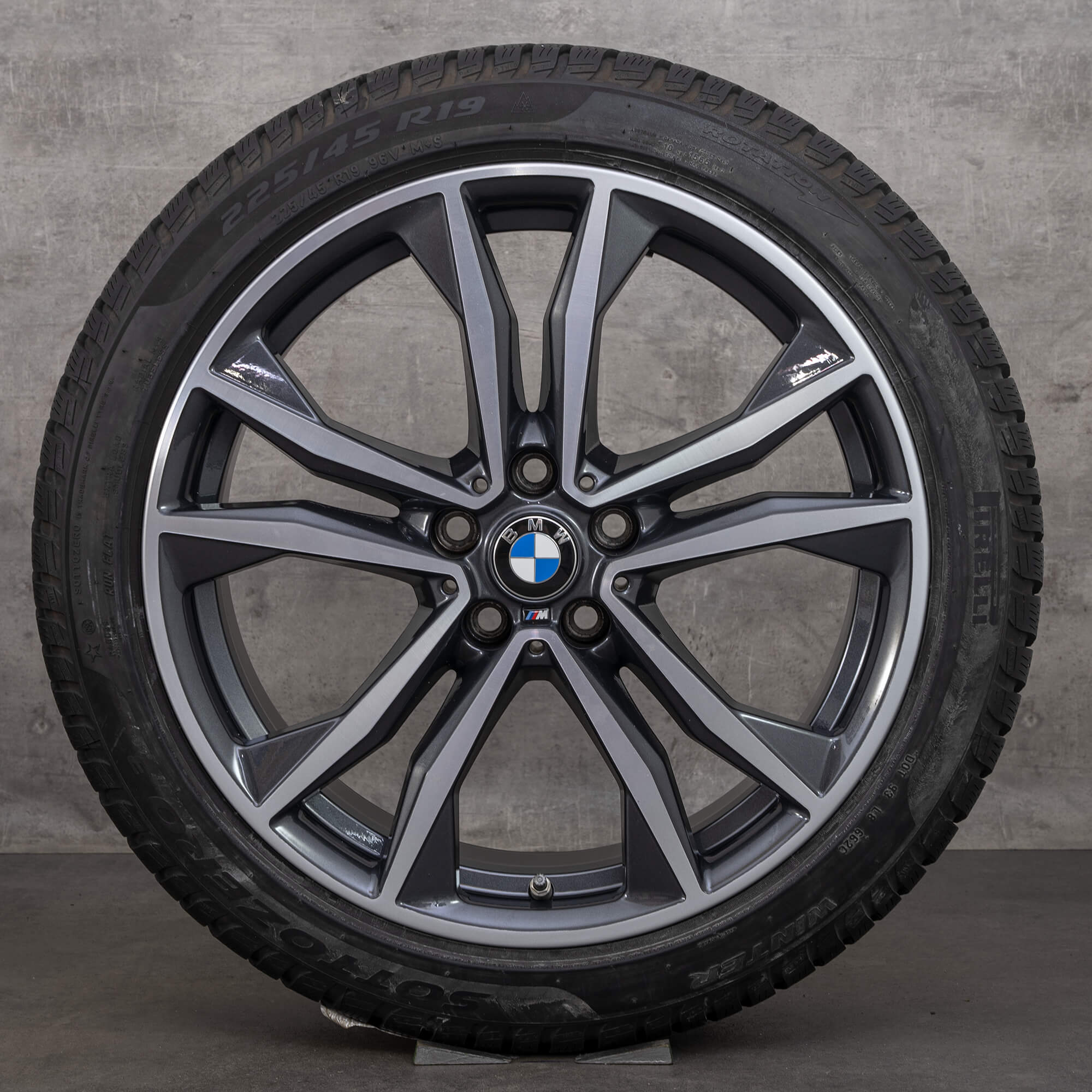 BMW jantes 19 pouces X1 F48 X2 F39 pneus d'hiver roues style M715 8008616
