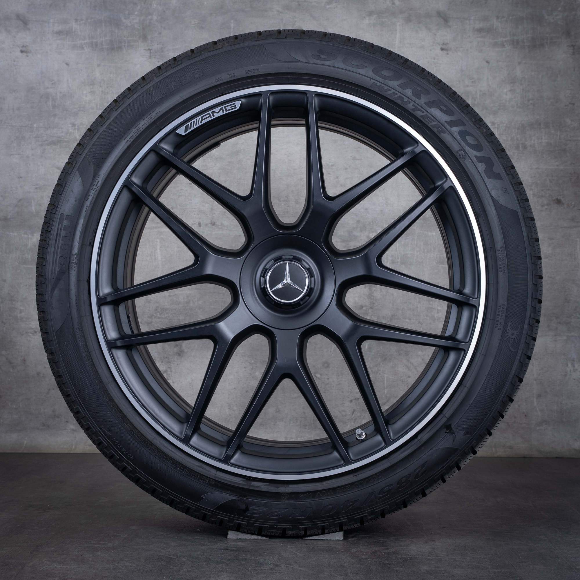 Oryginalne koła zimowe Mercedes Benz GLE AMG 22 cale V167 Felgi A1674015601 A1674015701 czarny mat Polerowane