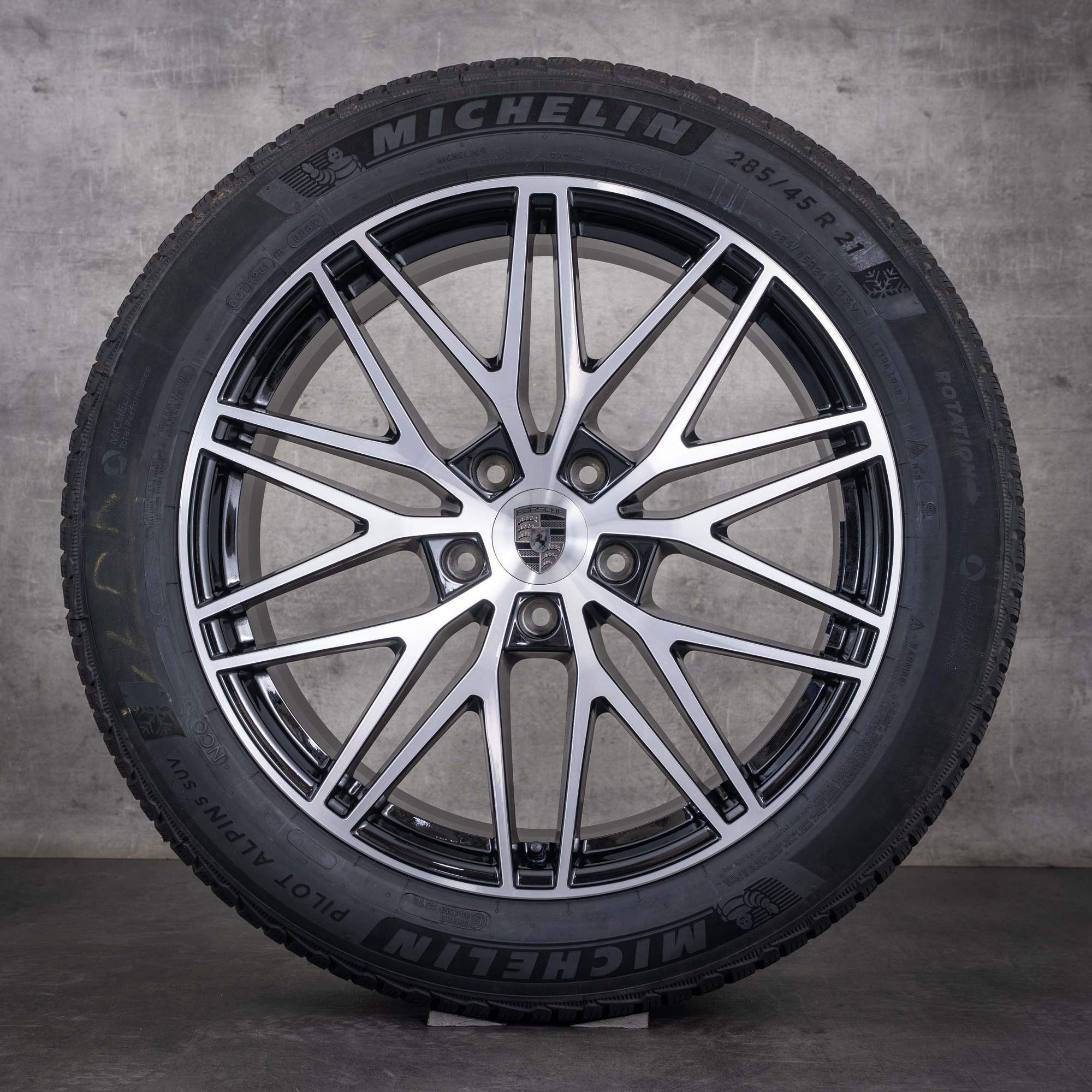 Originale Porsche Cayenne vinterhjul 21 tommer 9YA E3 II RS Spyder-felger 9Y0601025CD 9Y0601025CE svart frontpolert