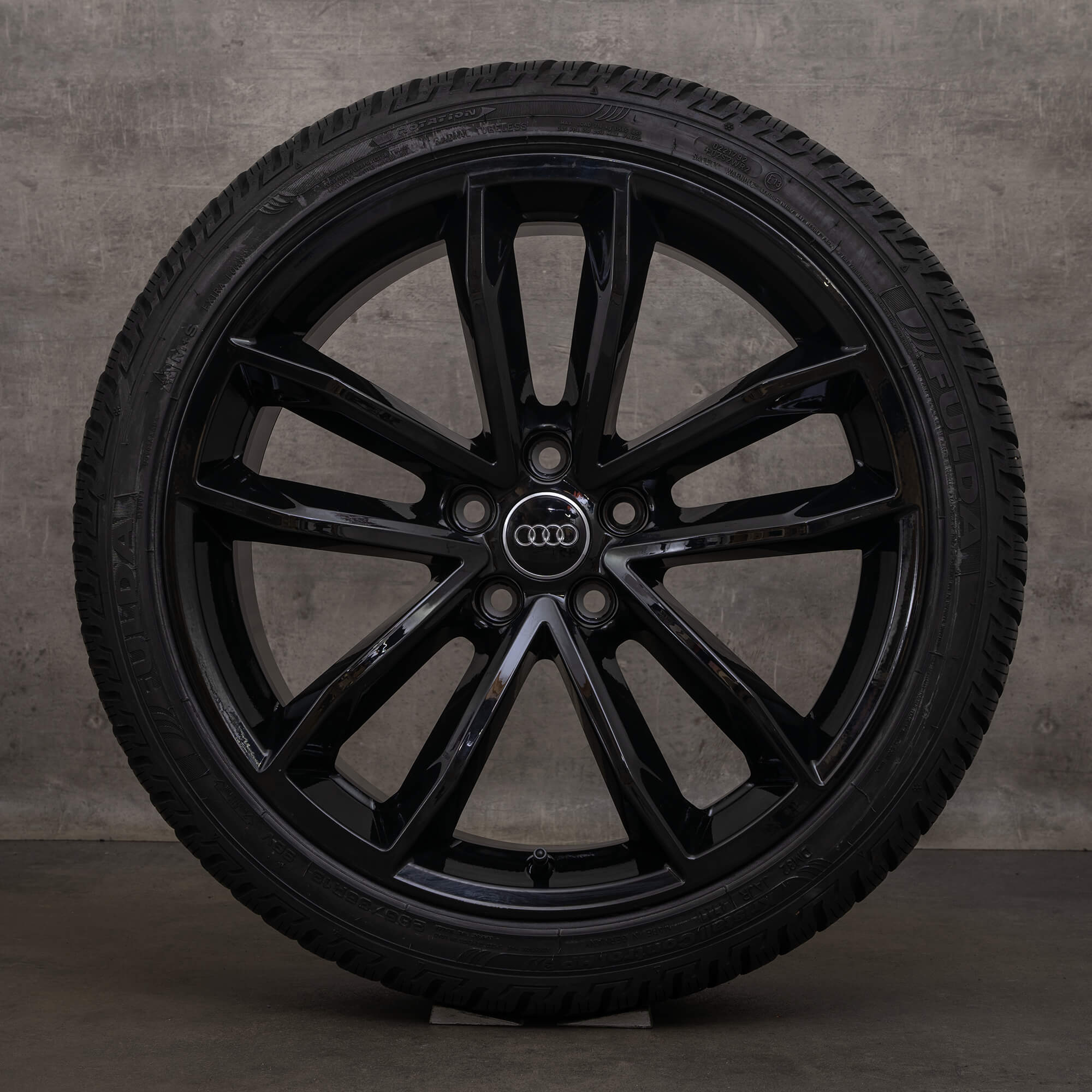 OEM Audi A5 S5 rims 19 inch F5 B9 8W winter tires 8W0601025DF Cavo