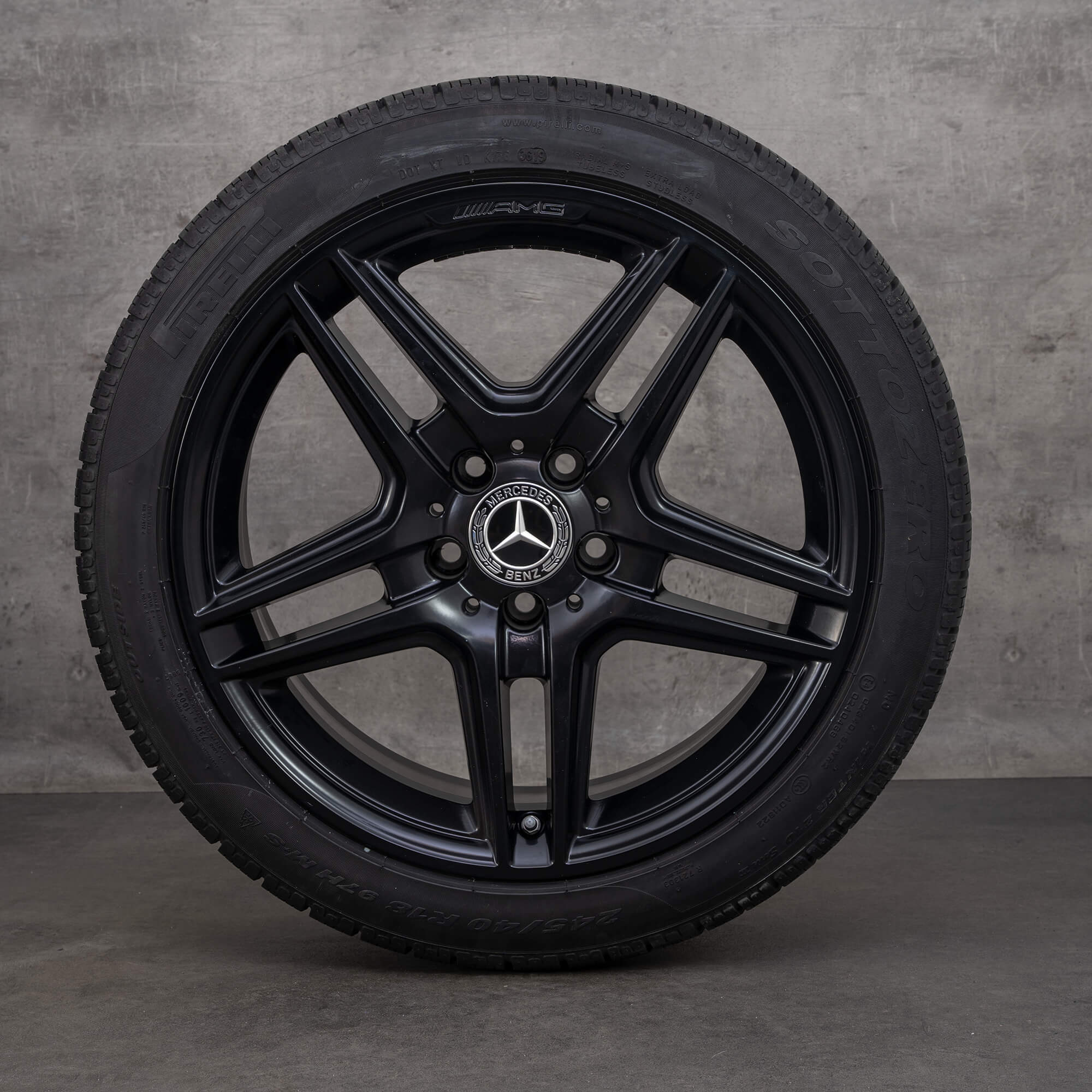 Mercedes-Benz S212 AMG 18-9J+54 pcd112② AMG 18 inch Mercedes E-Class W212 S212 winter tires wheels A2124013602