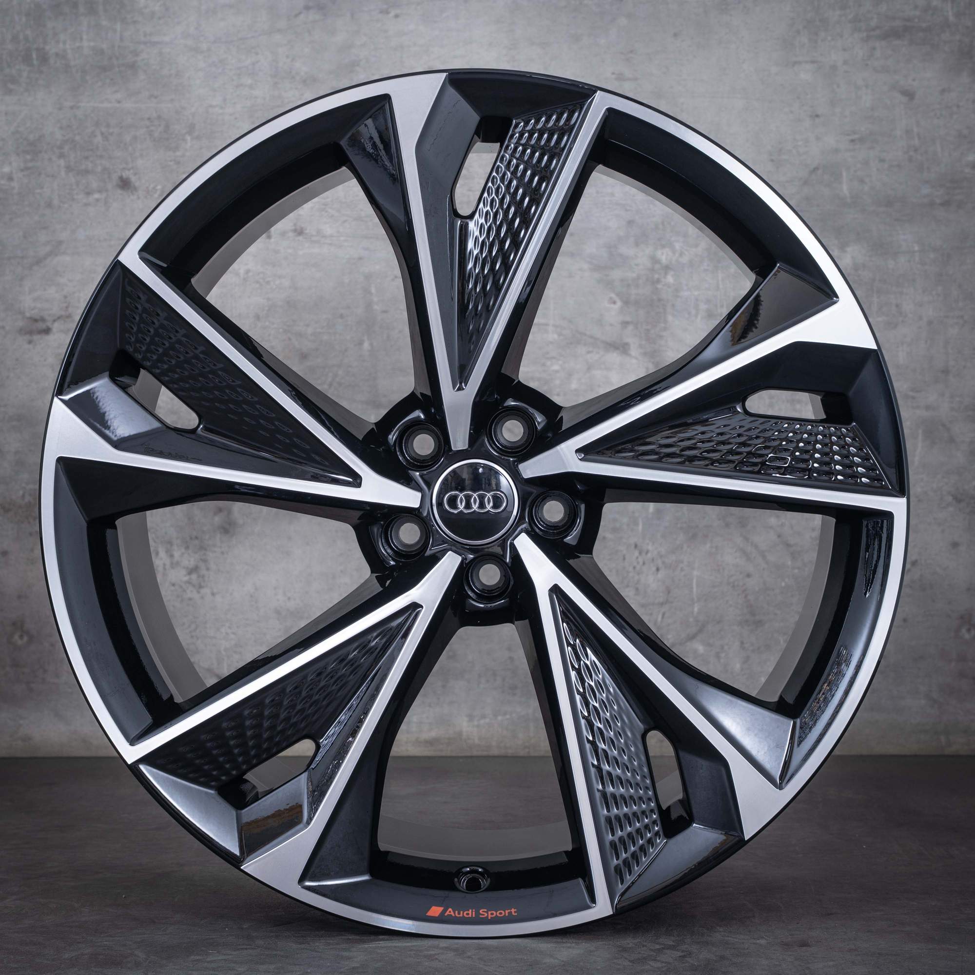 OEM Audi RS6 RS7 Rims 22 inch 4K C8 4K0601025BC black polisched NEW