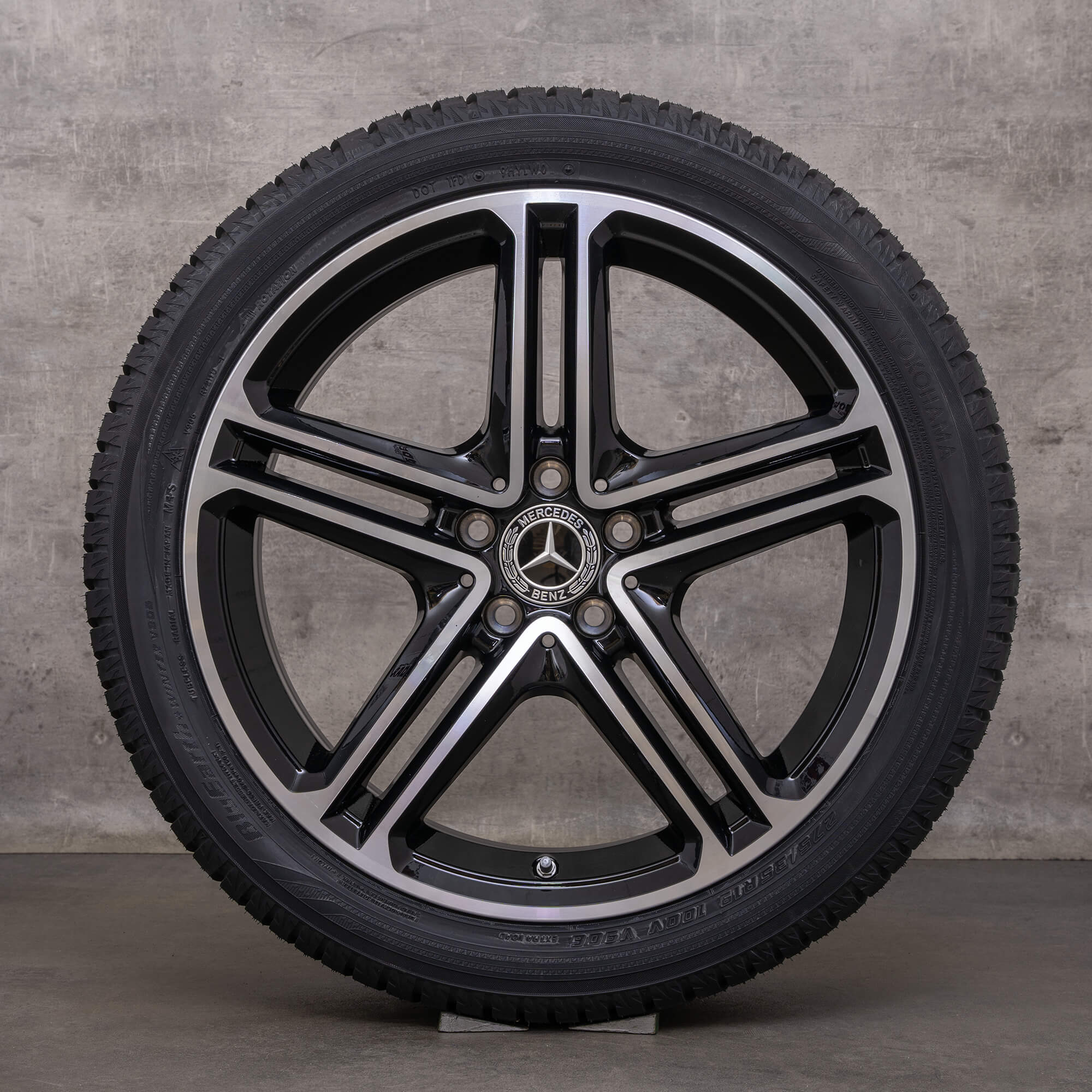 Oryginalne koła zimowe Mercedes CLS 19 cali felgi C257 A2574011200 A2574011300 czarne polerowane NOWOŚĆ