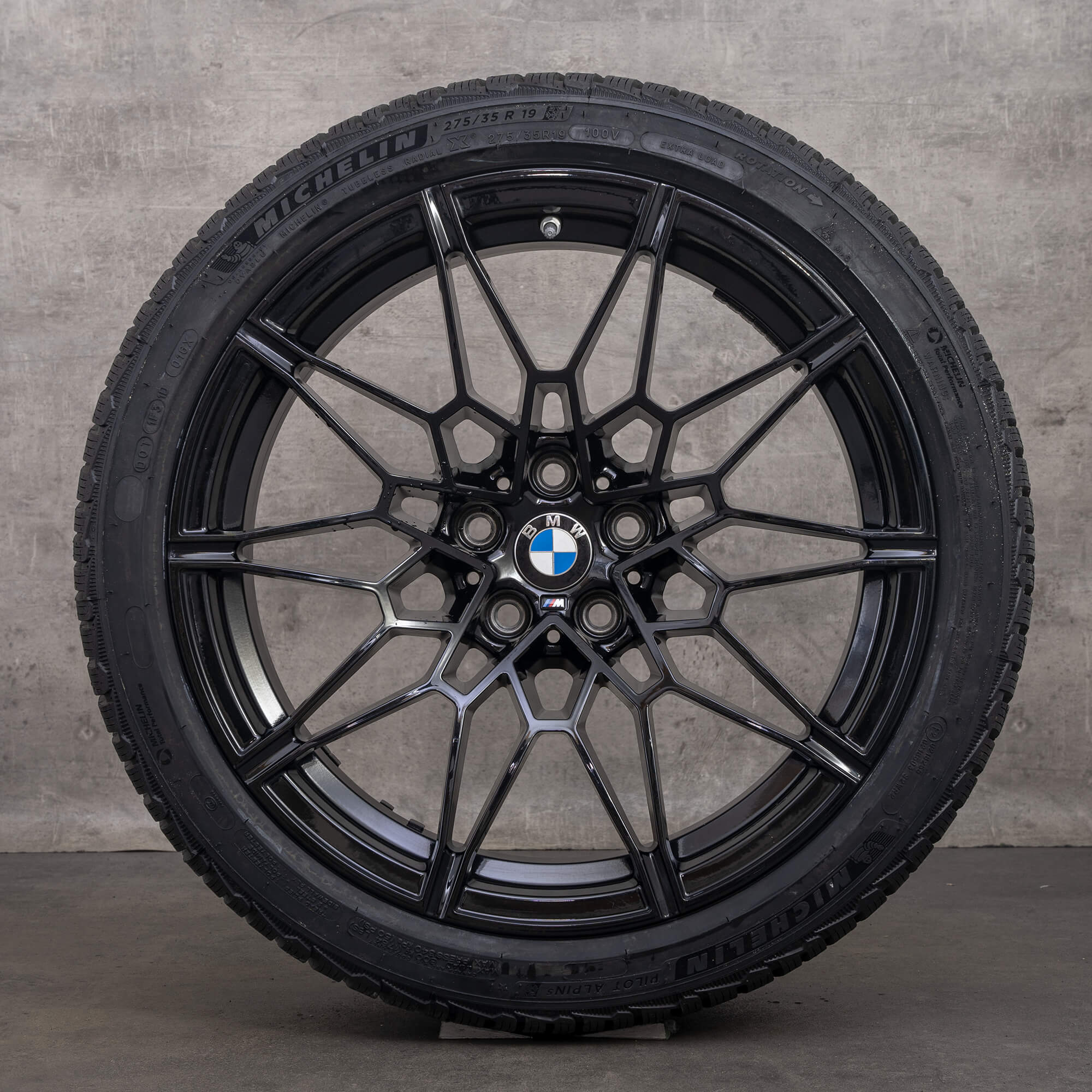 BMW M3 G80 M4 G82 G83 zimni alu kola 19 20 palcové ráfky 826 M pneu NOVÉ