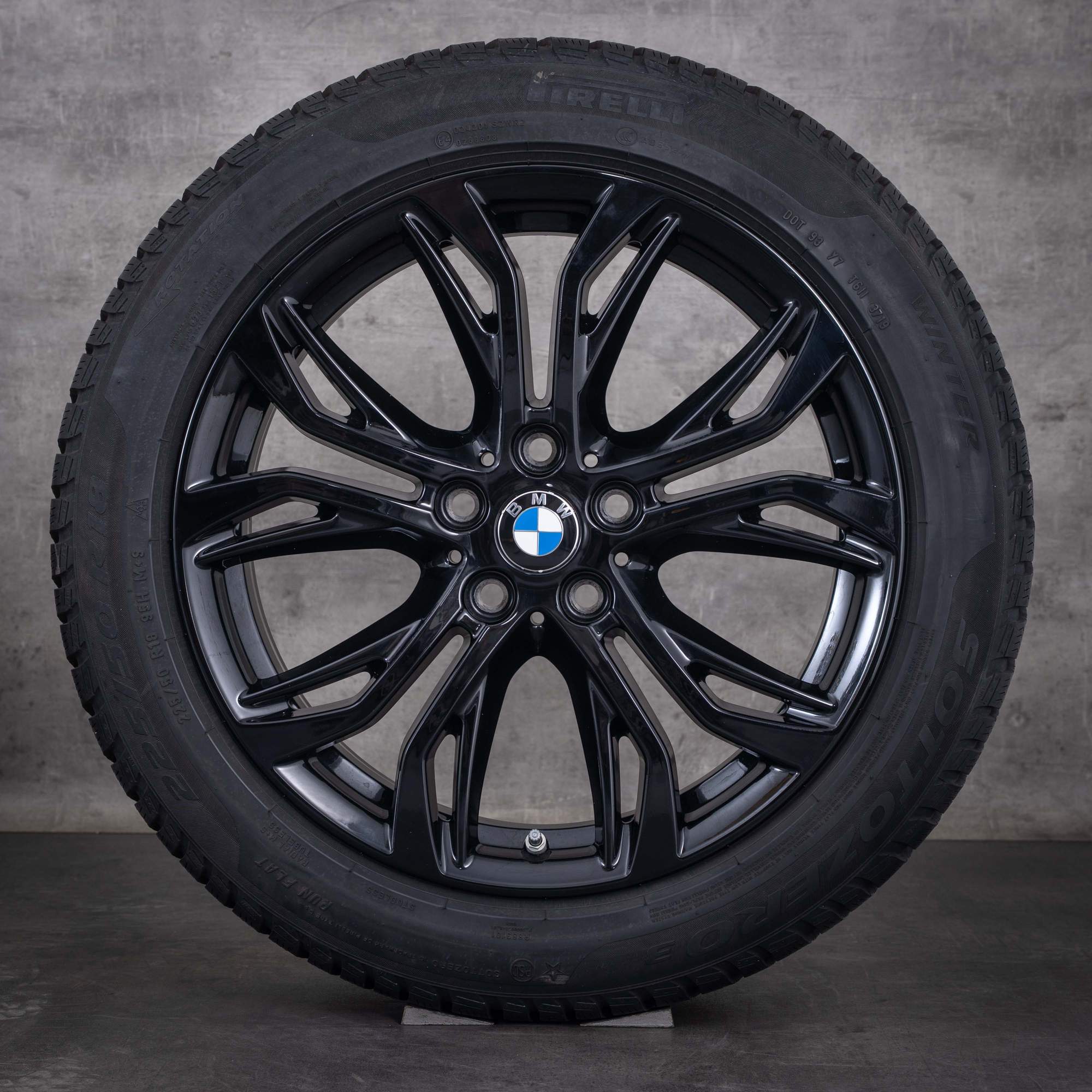 Original BMW X1 X2 Winterräder 18 Zoll F48 F39 Felgen Styling 566 6883503 schwarz glanz