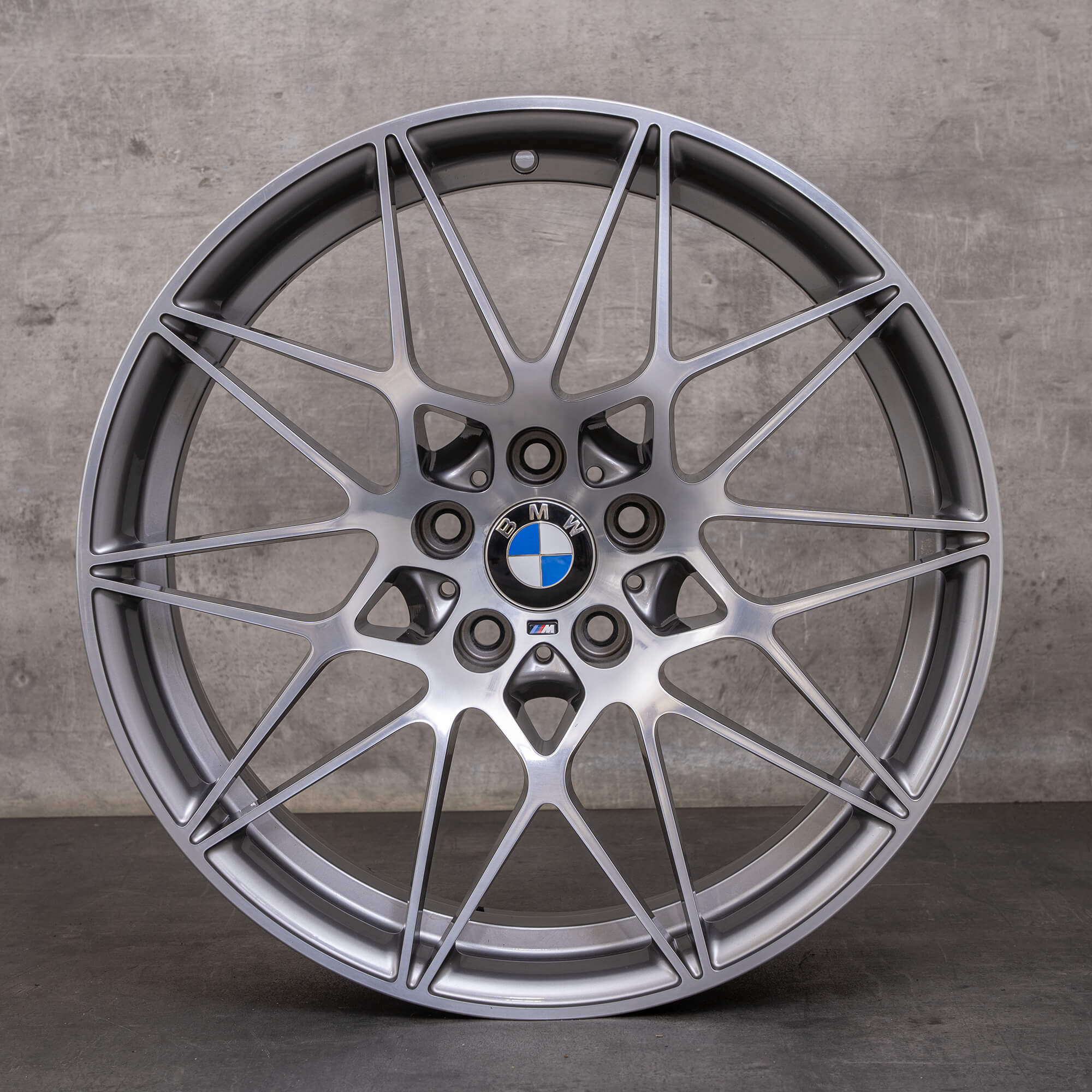 Jantes originais BMW M3 M4 de 20 polegadas F80 F82 F83 Styling 666 M 8090194 8090195 ferric grey glossy torneadas