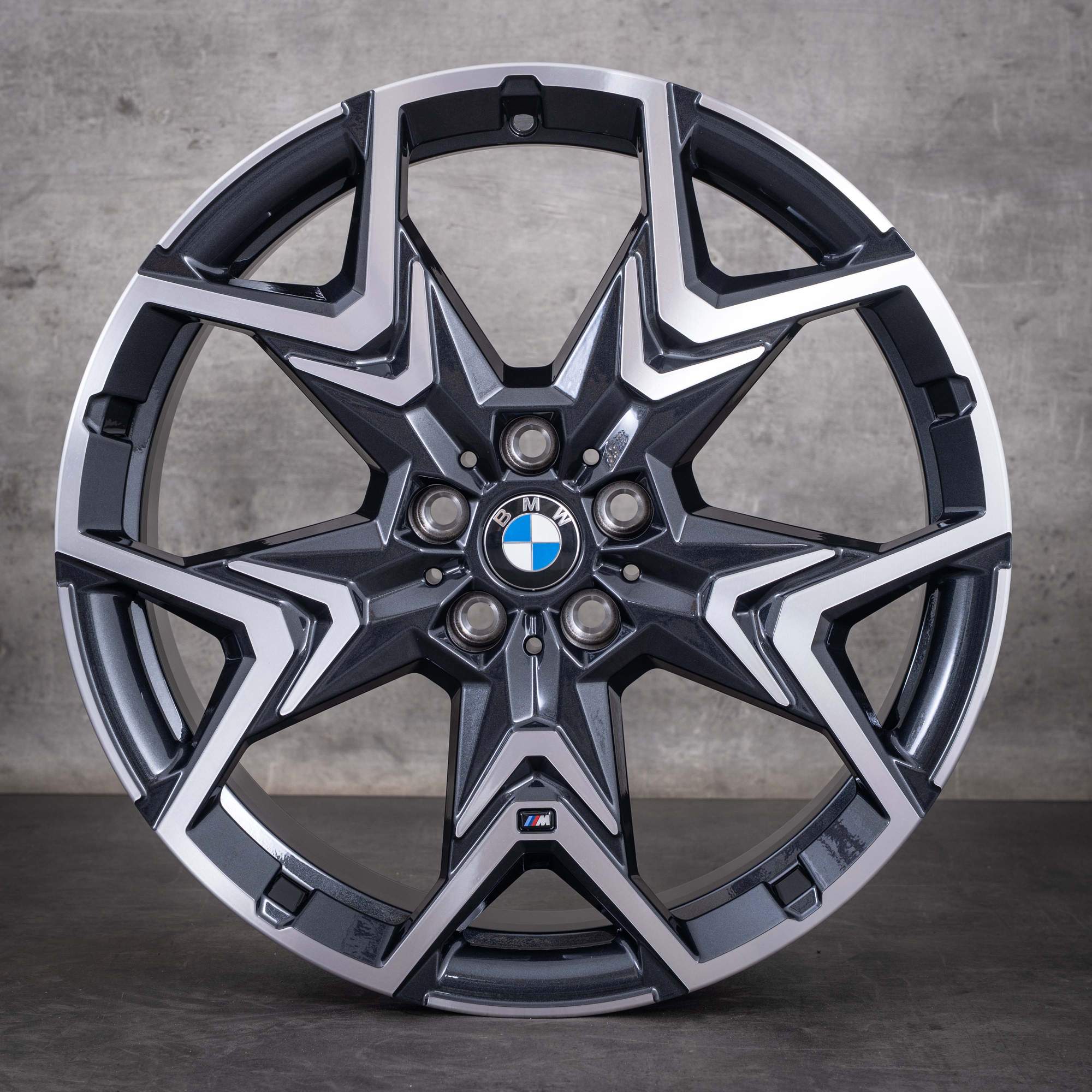 Original BMW X1 iX1 X2 iX2 Felgen 20 Zoll U11 U10 Styling 873 M 6898053 midnight grey glanzgedreht