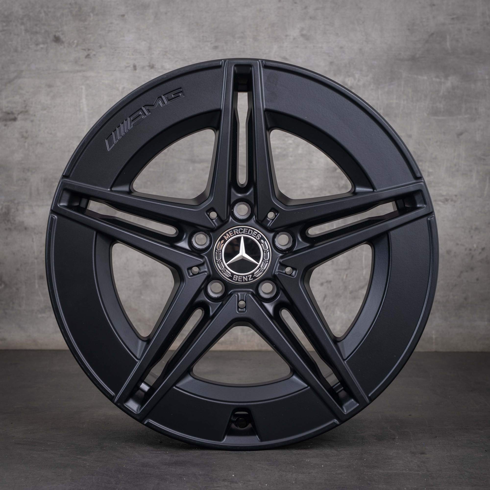 Originale Mercedes-Benz C-Klasse hybridfelger 18 tommer W206 S206 C300e C300de C400e A2064017600 A2064016600 matt svart