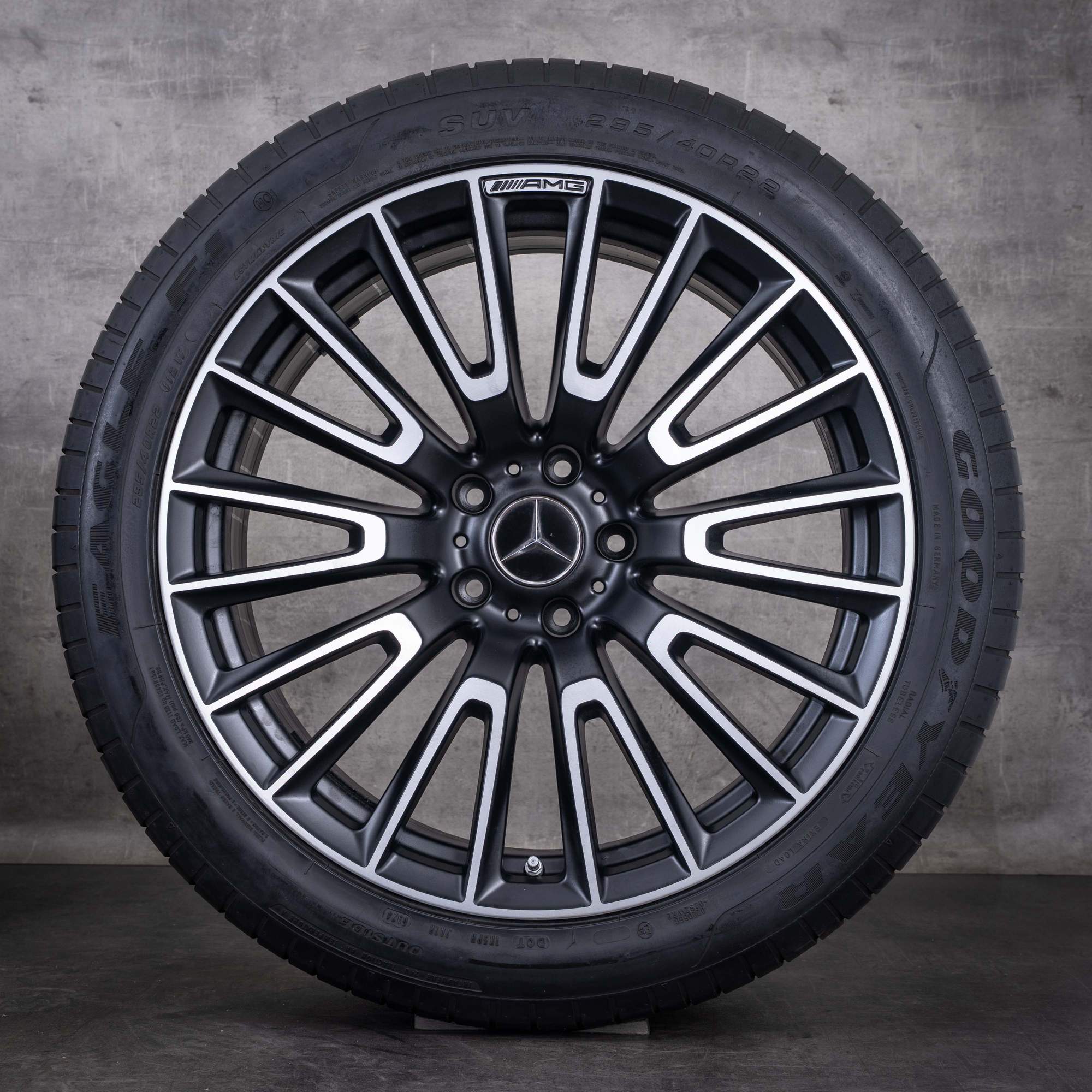 Alkuperäiset Mercedes-Benz G-sarjan G 63 AMG -vanteet 22 tuumaa 463A 465 kesärenkaat A4654011000 mattamusta diamond cut-viimeistely