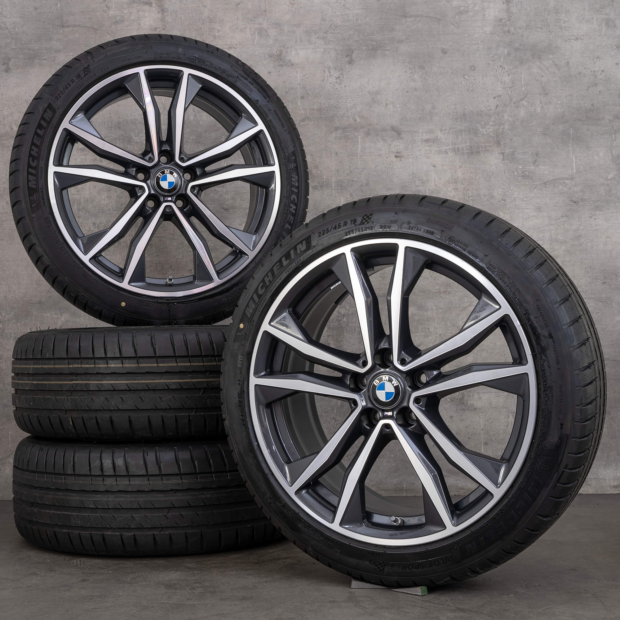 Original BMW X1 X2 hjul 19 tommer F48 F39 sommerhjul 8008616 styling 715 M orbit grey front polish NEW