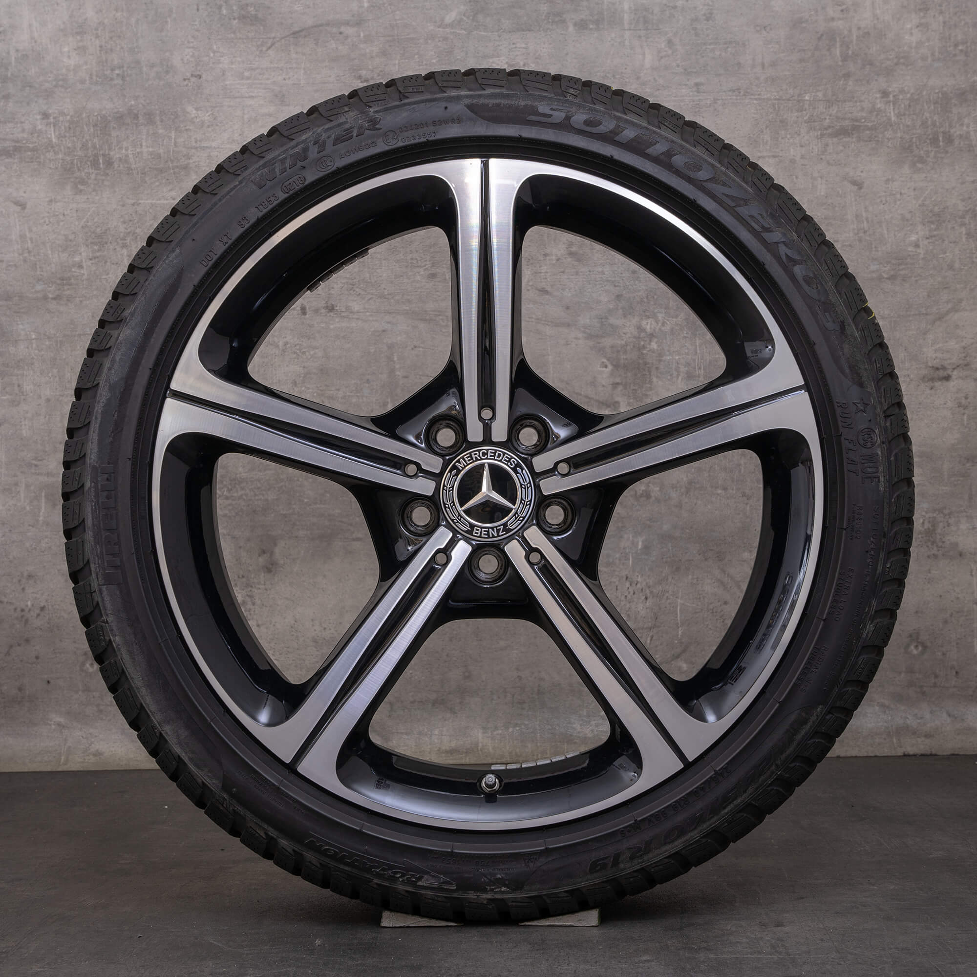 Oryginalne koła zimowe Mercedes Benz CLS 19 cali Felgi C257 A2574011000 czarne polerowane toczone