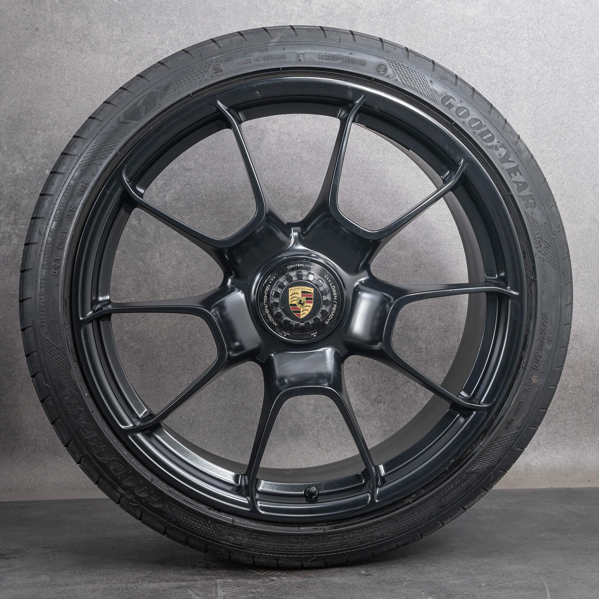 Original Porsche 992 I Winterräder 20 21 Zoll Turbo S Felgen 992601025AF 992601025AG Exclusive schwarz seidenmatt