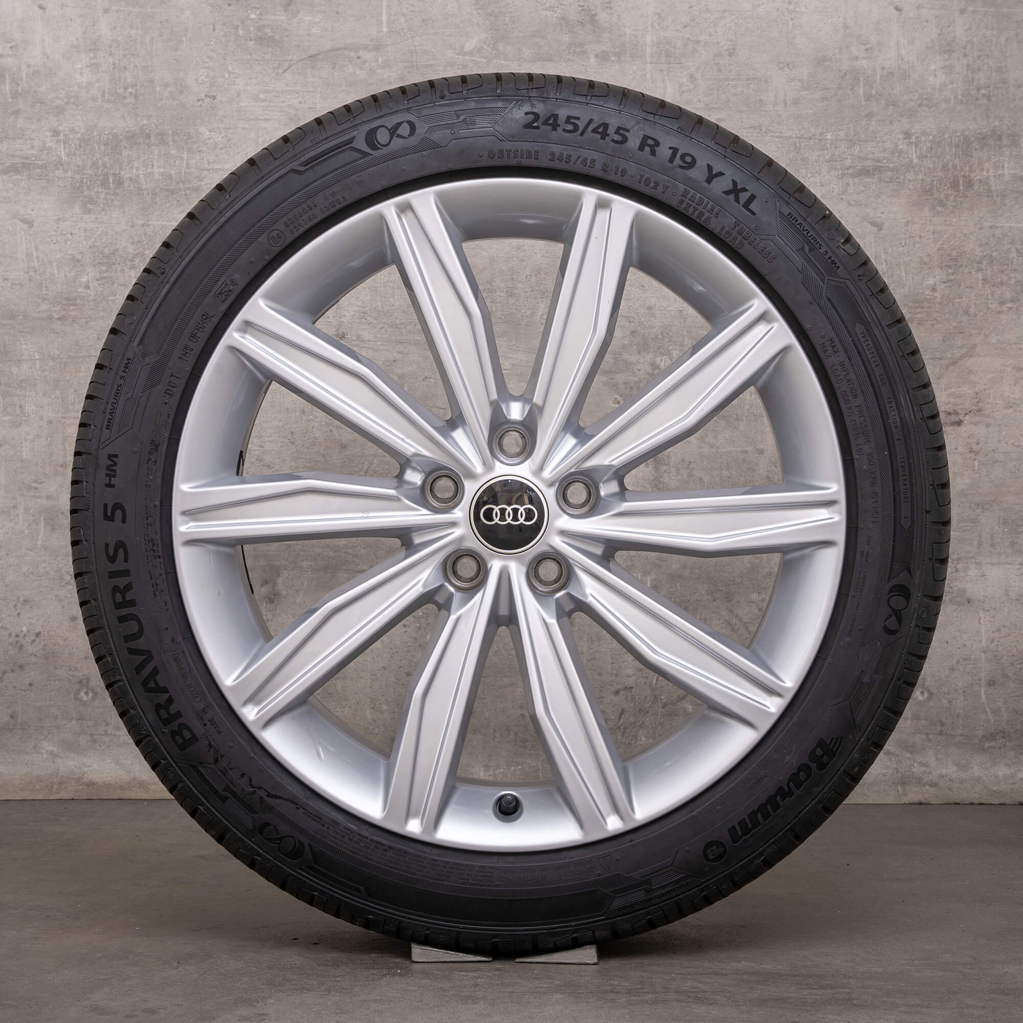 Original Audi A6 S6 Jantes 19 pouces 4K C8 Roues d'été 4K0601025G Dynamik silver