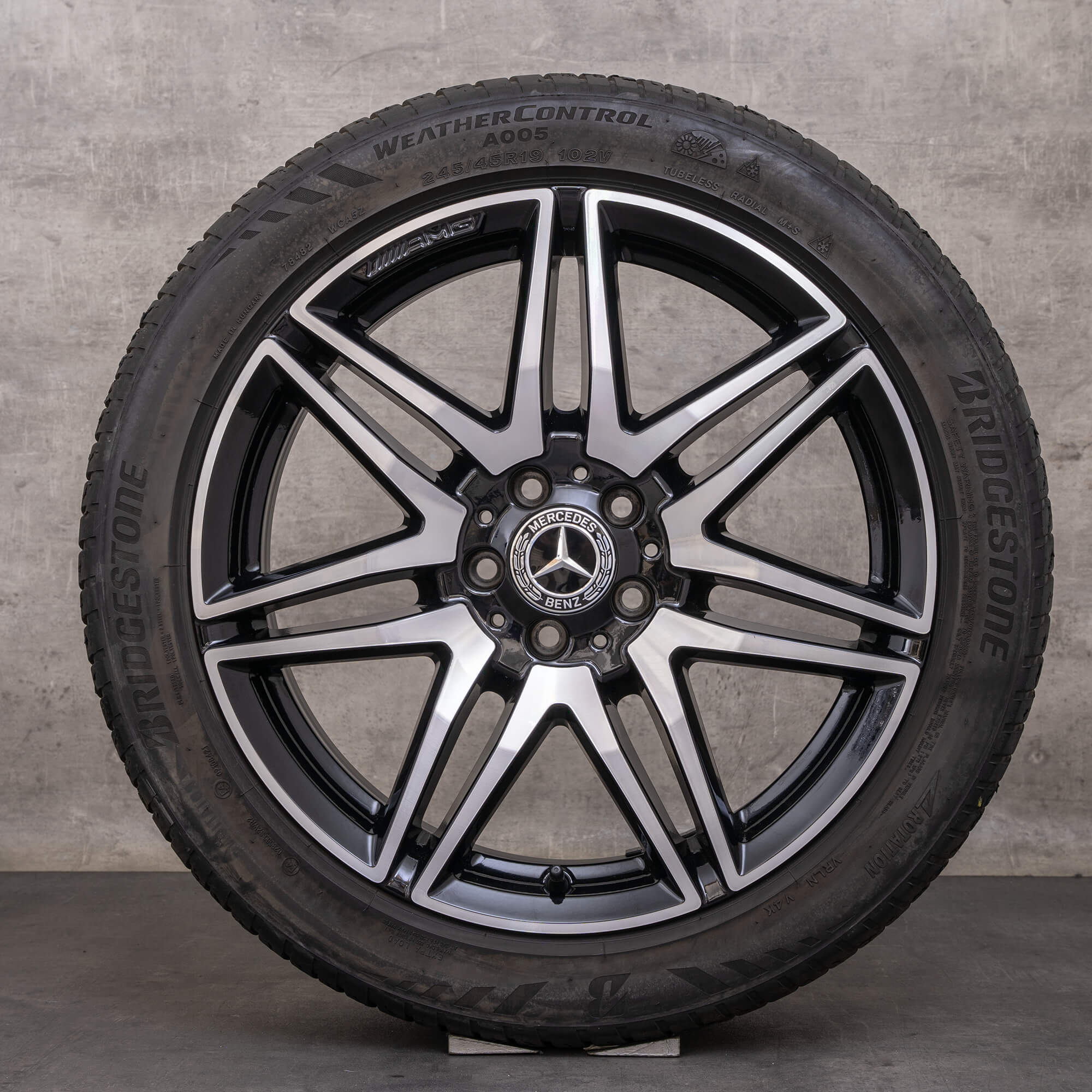 Original Mercedes Benz V-Klasse AMG Winterräder 19 Zoll W447 Vito Felgen A4474015100 schwarz glanzgedreht