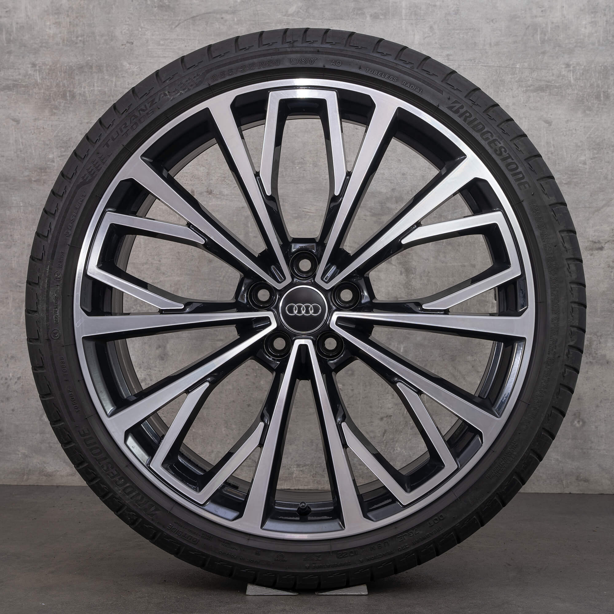 Audi A6 S6 4K C8 Sommerräder 21 Zoll Alufelgen Sommeerreifen 4K0601025L