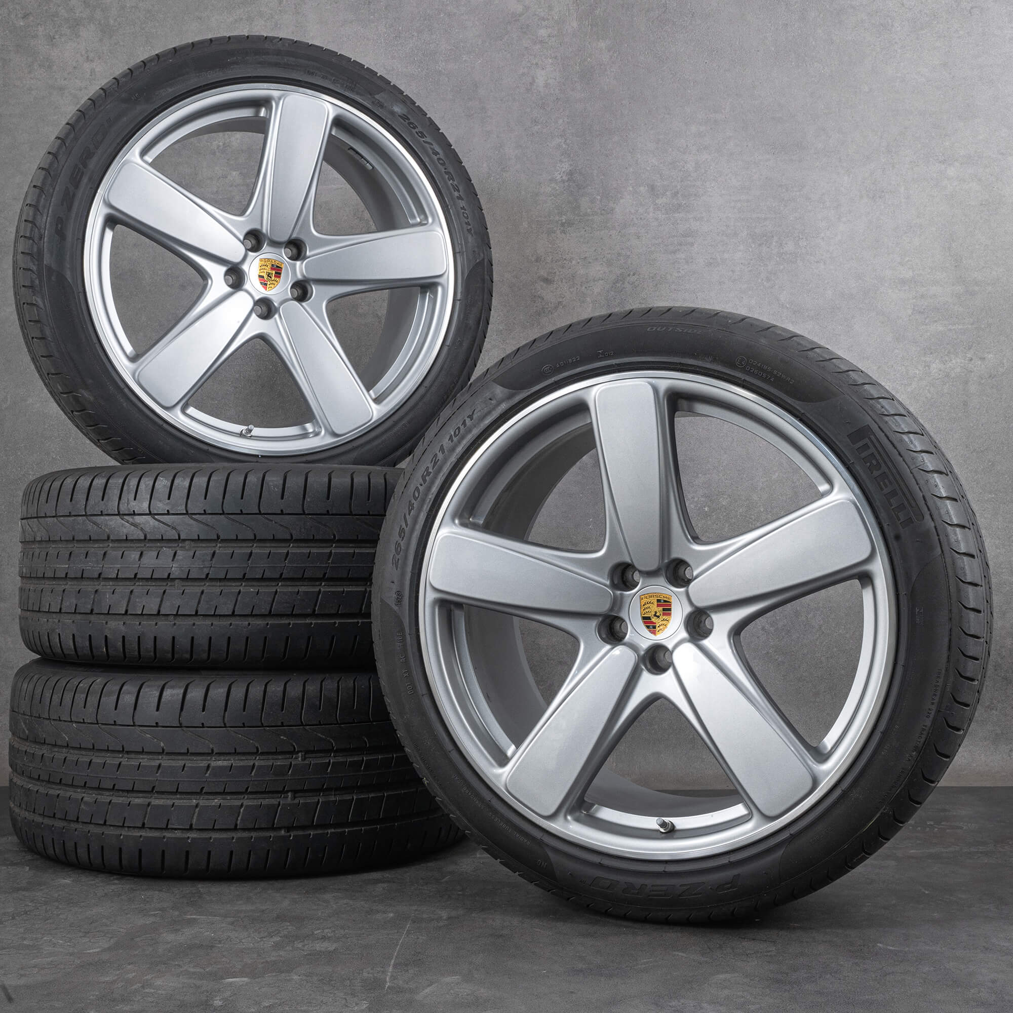 OEM Porsche Macan II rims 21 inch Classic summer tires wheels
