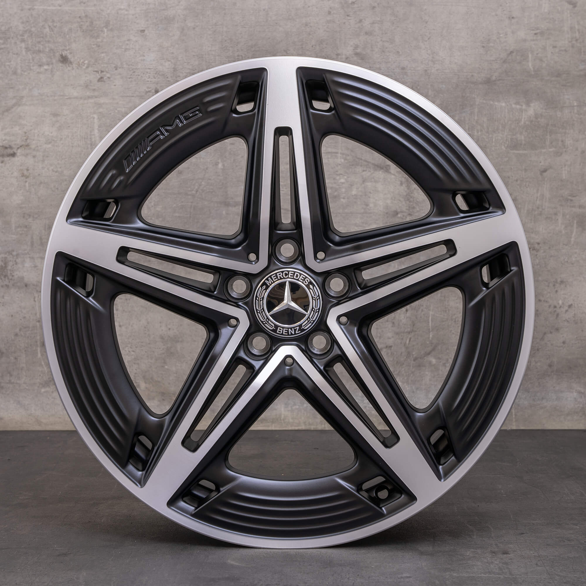 OEM Mercedes Benz CLA 35 AMG rims 19 inch Shooting Brake X118