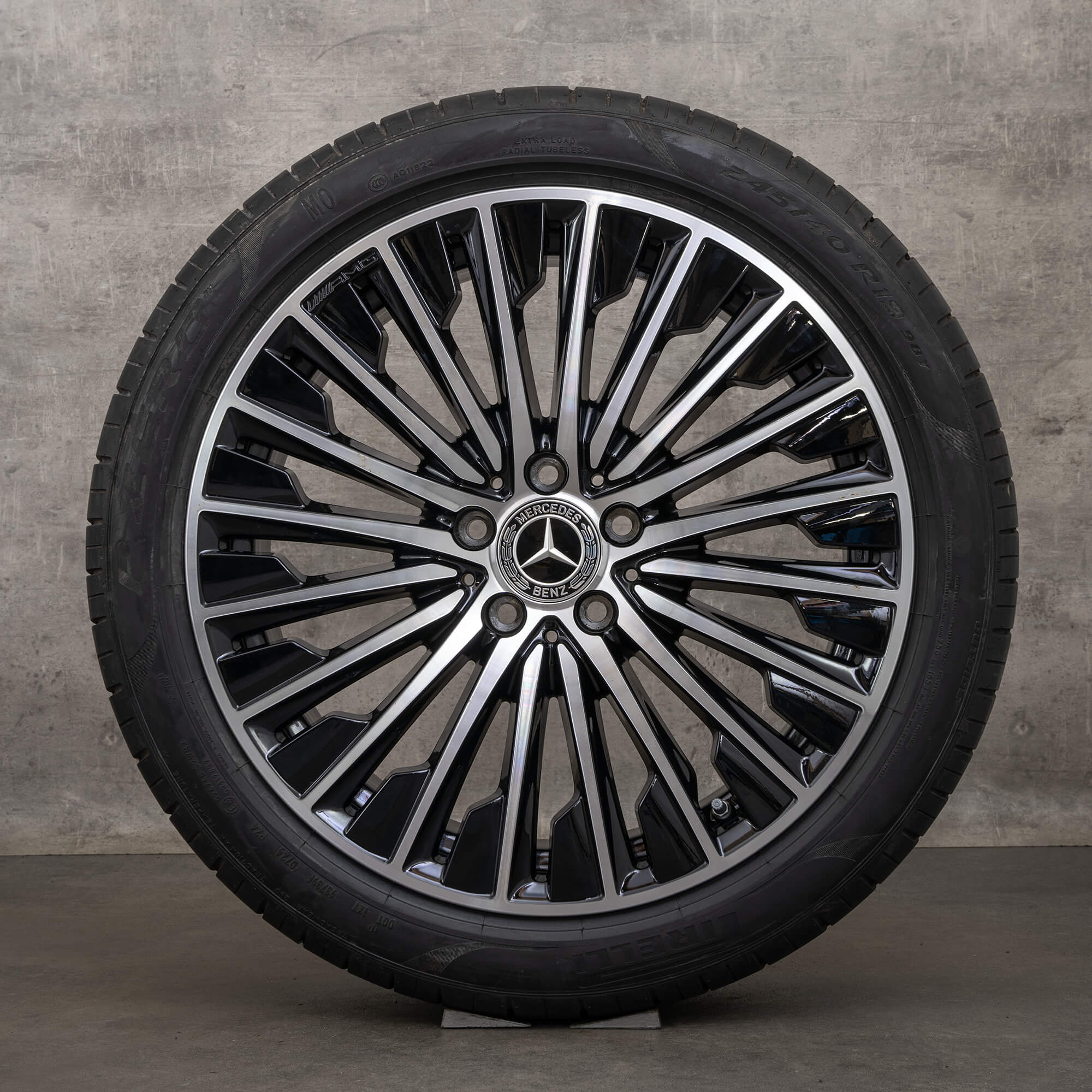 Original Mercedes Benz CLE AMG Felgen 19 Zoll C236 Sommerräder A2364012100 A2364012200 schwarz glanzgedreht