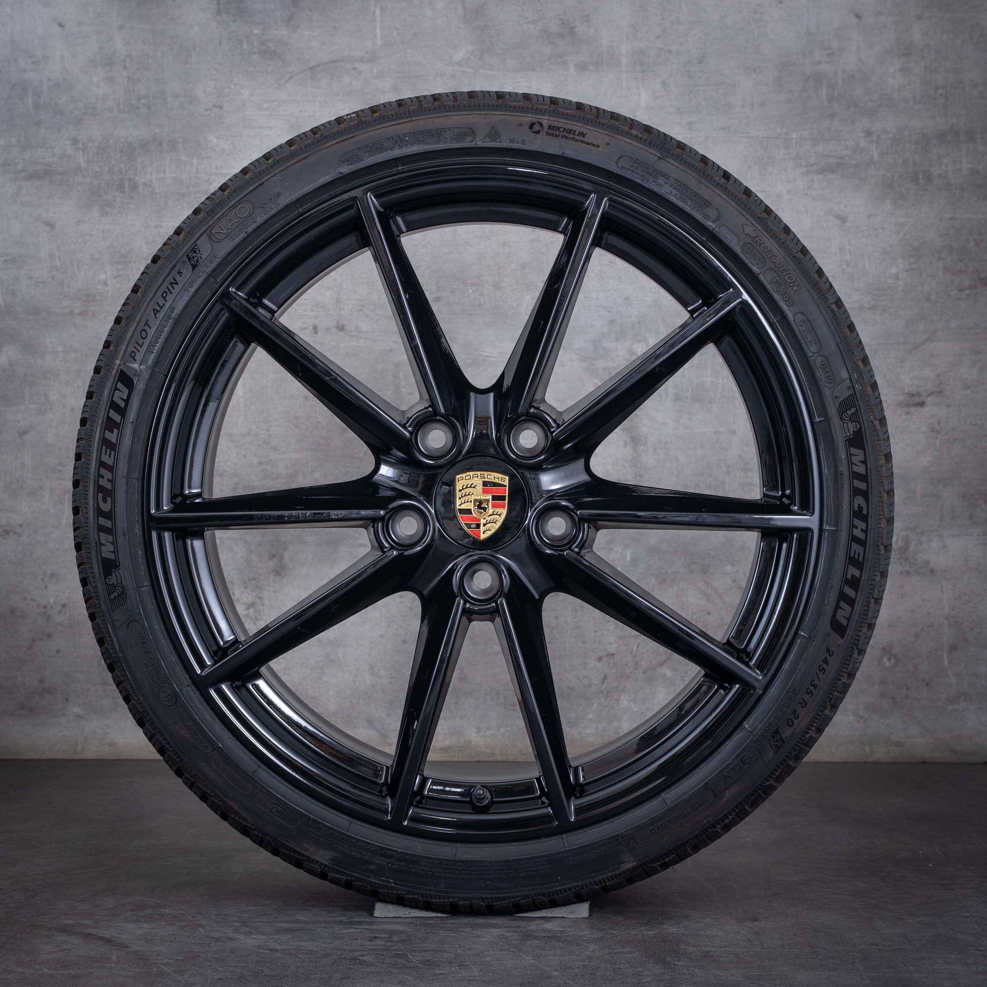 Oryginalne koła zimowe Porsche 992 I 20 21 cali felgi Carrera S 992601025C 992601025E czarny błyszczący