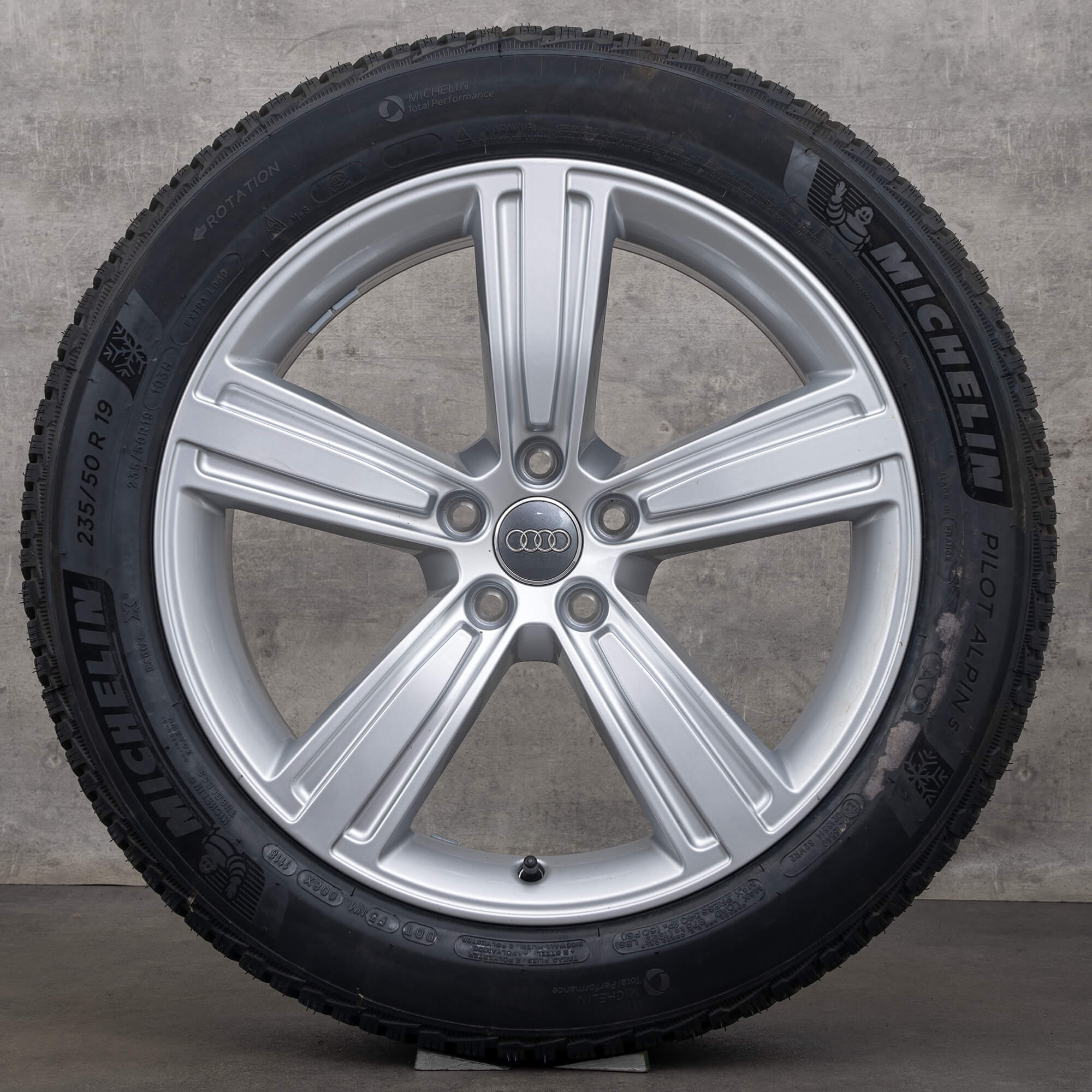 Oryginalne koła zimowe Audi A8 S8 19 cali 4N D5 felgi 4N0601025J srebrne