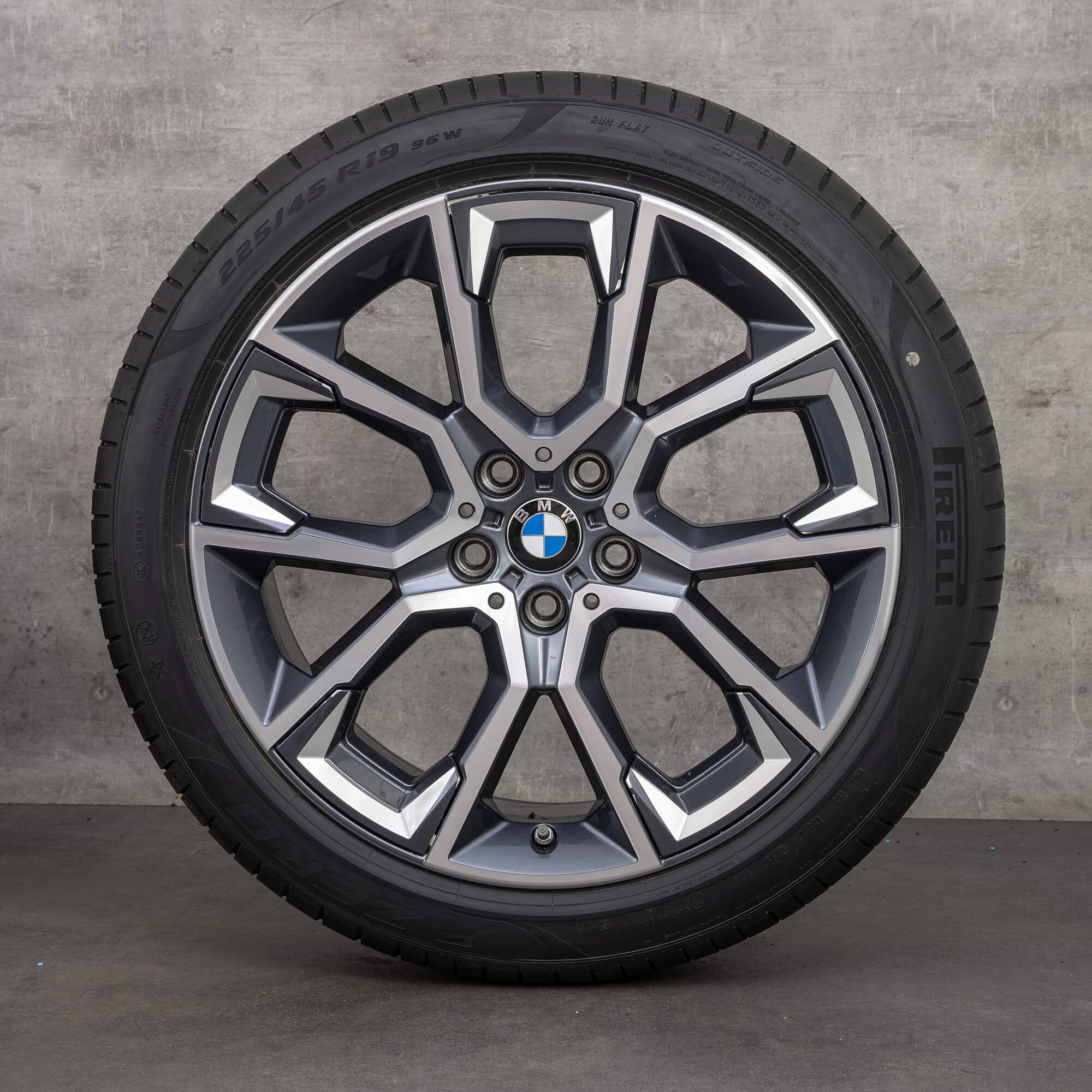 Cerchi BMW 19 pollici X1 F48 X2 F39 styling 867 pneumatici estivi ruote estive