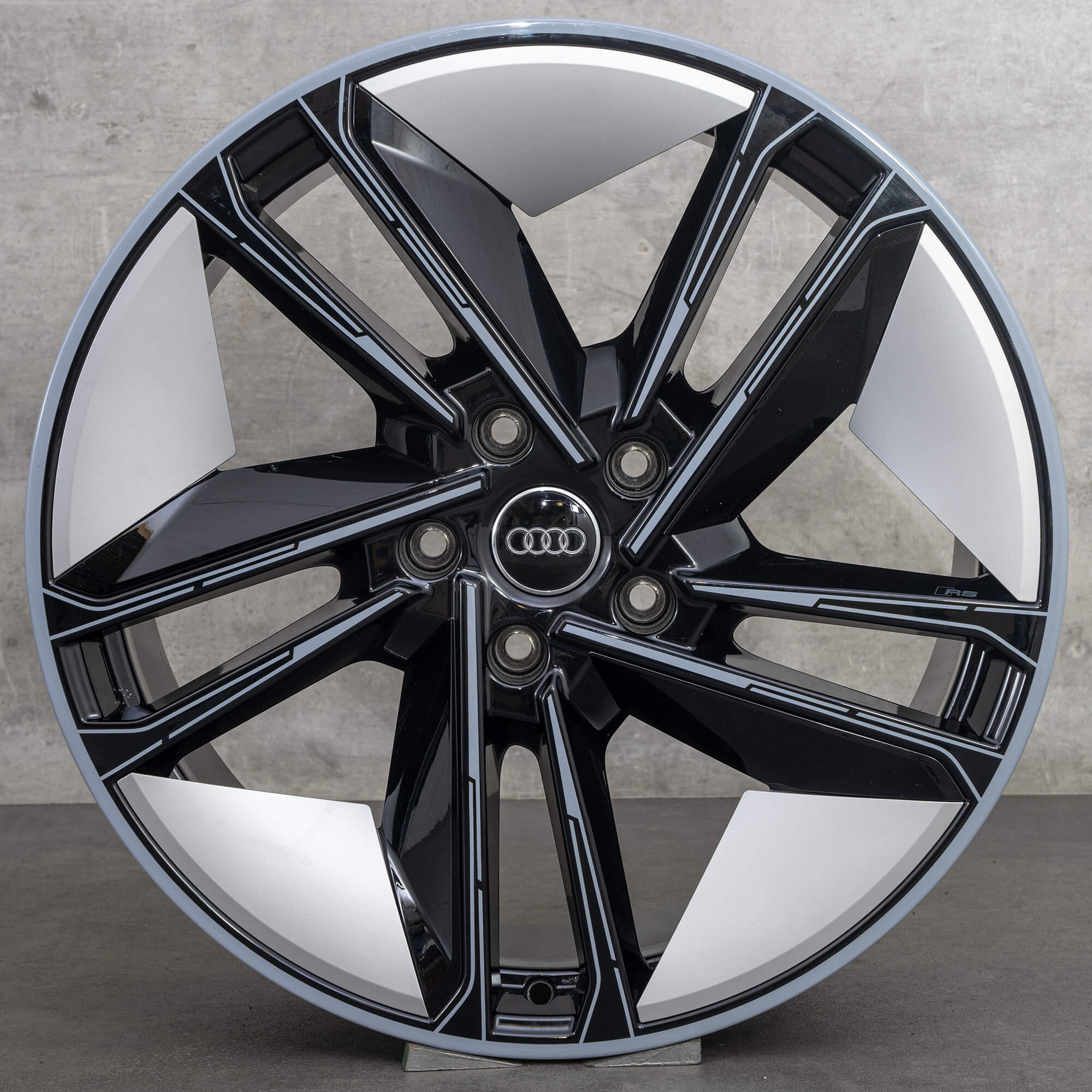 Audi 21 inch velgen e-tron GT RS FW concaaf design 4J3601025L 4J3601025M NIEUW