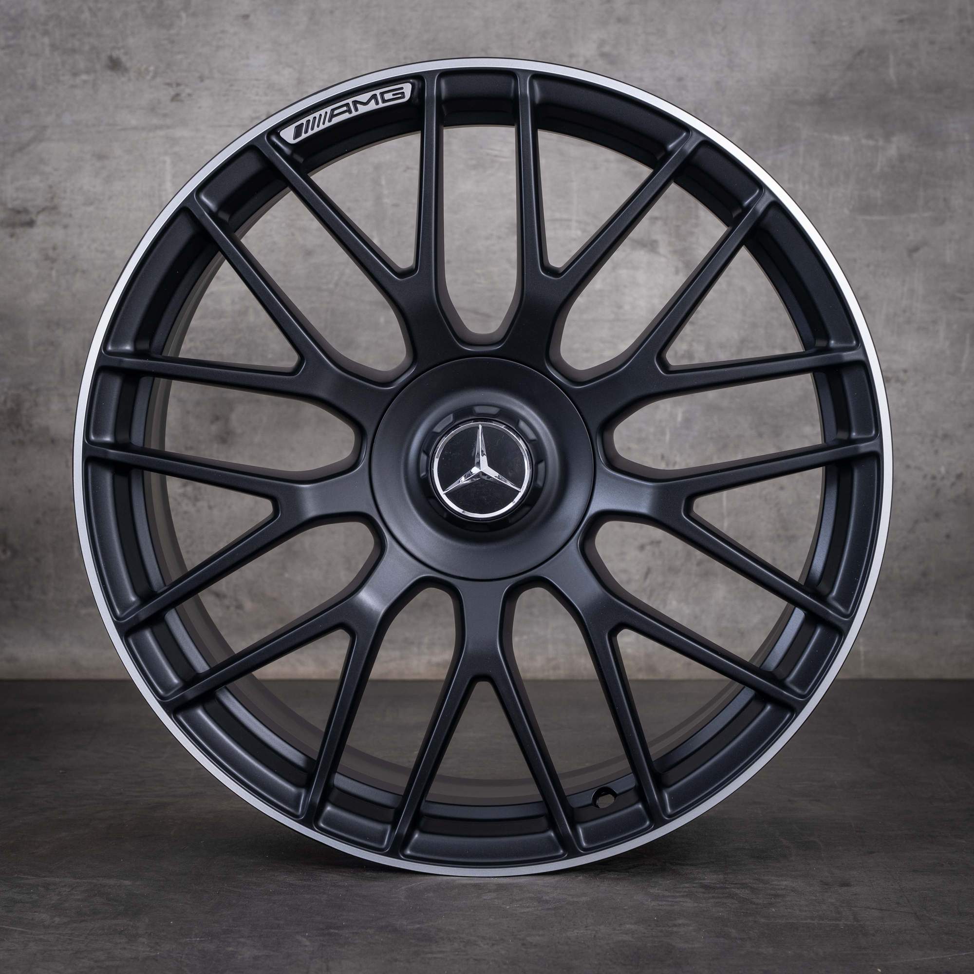 Jante originale Mercedes-Benz Clasa C C63 & S AMG de 19 inci W205 S205 A2054011700 A2054011800 negru mat diamantate NOI