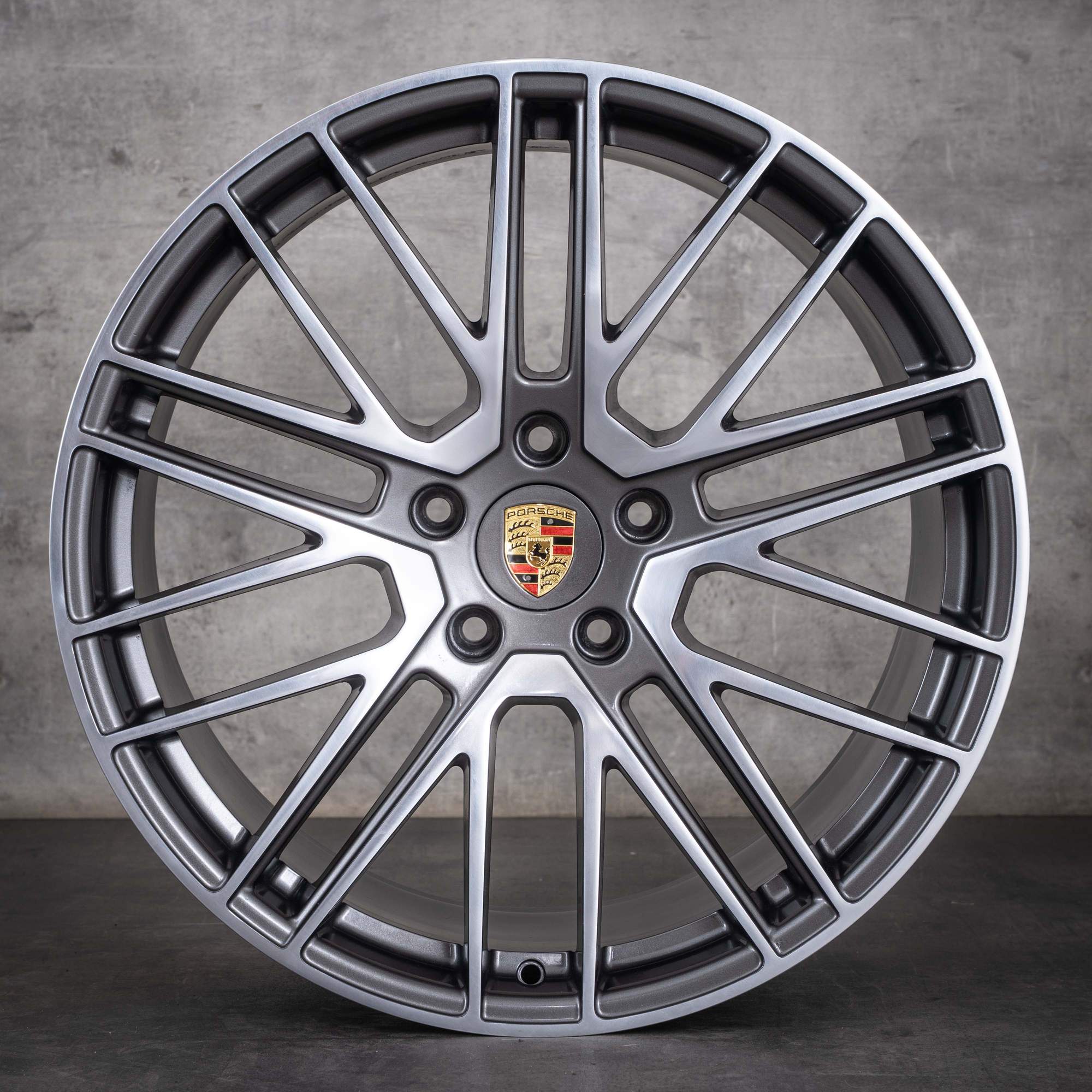 Original Porsche Panamera 976 Felgen 21 Zoll G3 Sommerräder 911 Turbo Design 976044660K titan glanzgedreht