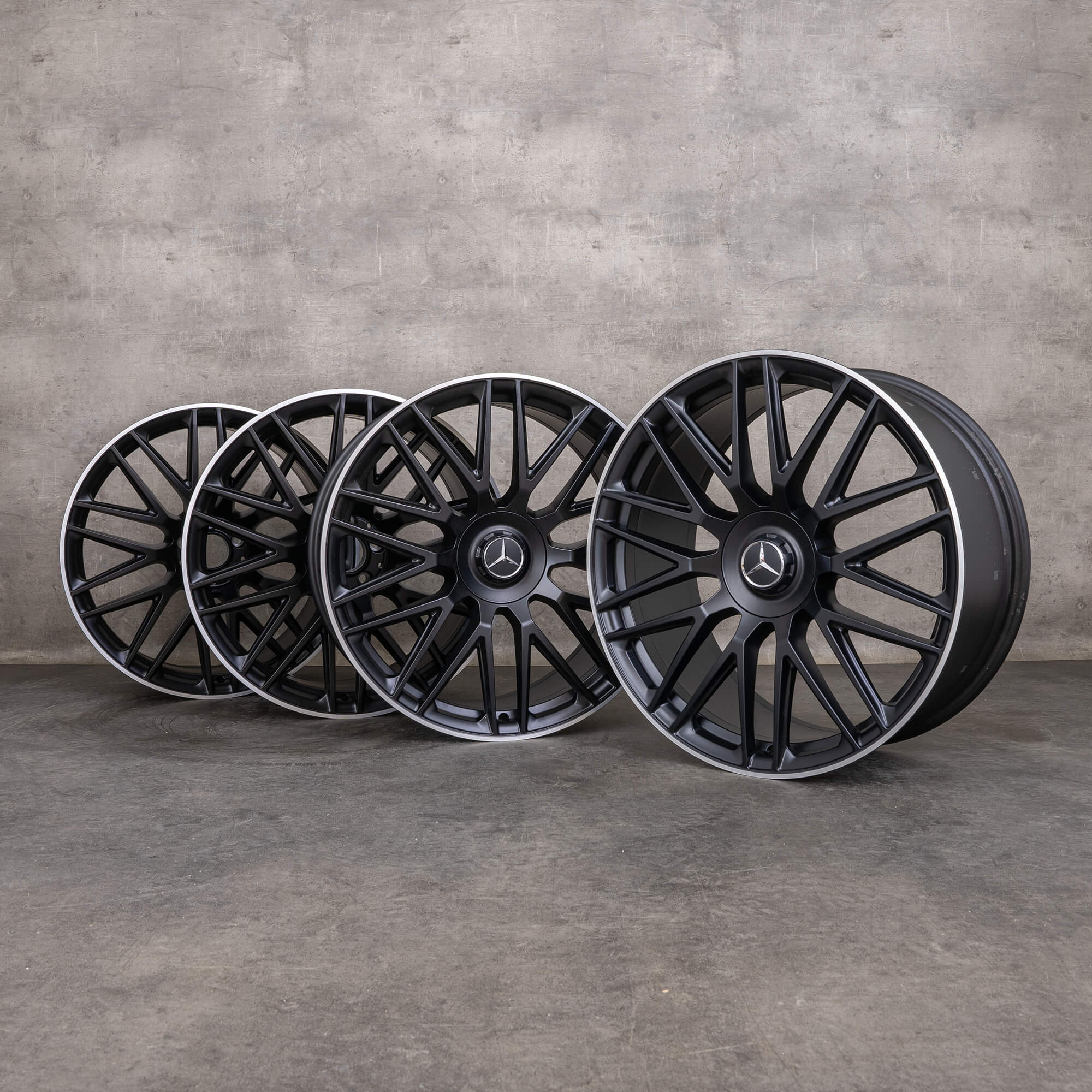 Alkuperäiset Mercedes-Benz S-sarjan S 63 AMG E Performance -vanteet 21 tuumaa V223 A2234012300 A2234012400 mattamusta diamond cut UUDET