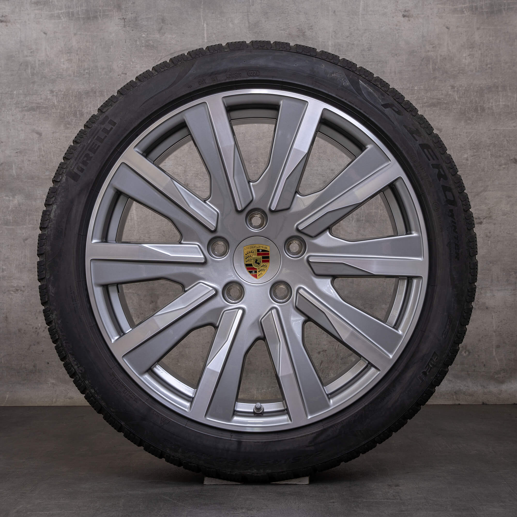 Oryginalne koła zimowe Porsche Taycan 20 cali 9J1 felgi 9J1601025CT 9J1601025DA platynowe srebrne polerowane