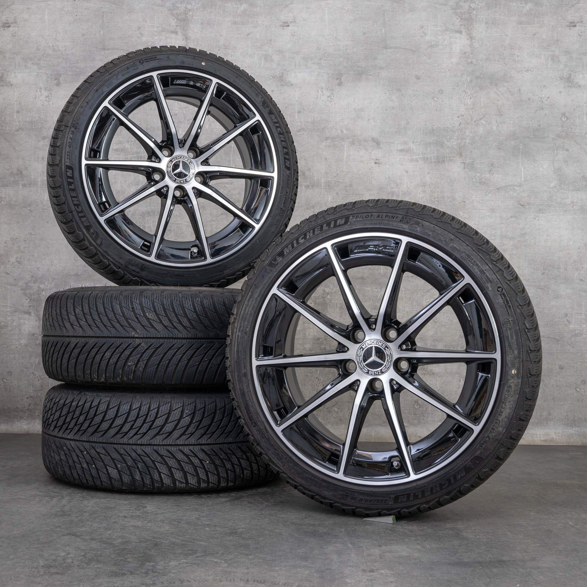 Oryginał Mercedes Benz Klasa A A35 AMG 4Matic felgi 18 cali W177 V177 koła letnie A1774014300 czarne Polerowane