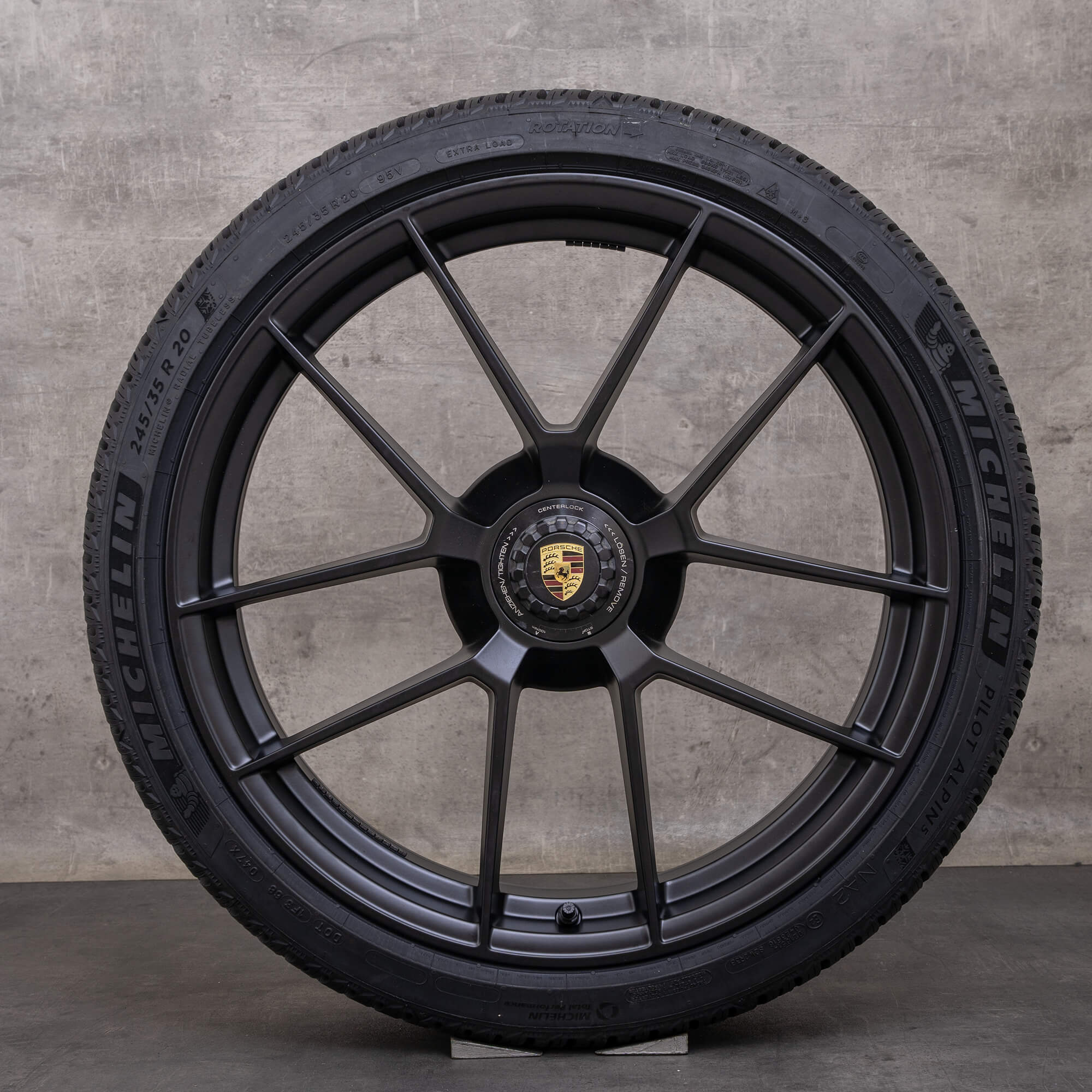 Original Porsche 911 Carrera GTS Winterräder 20 Zoll 992.2 II Felgen 992601025BT 992601025FD schwarz matt NEU