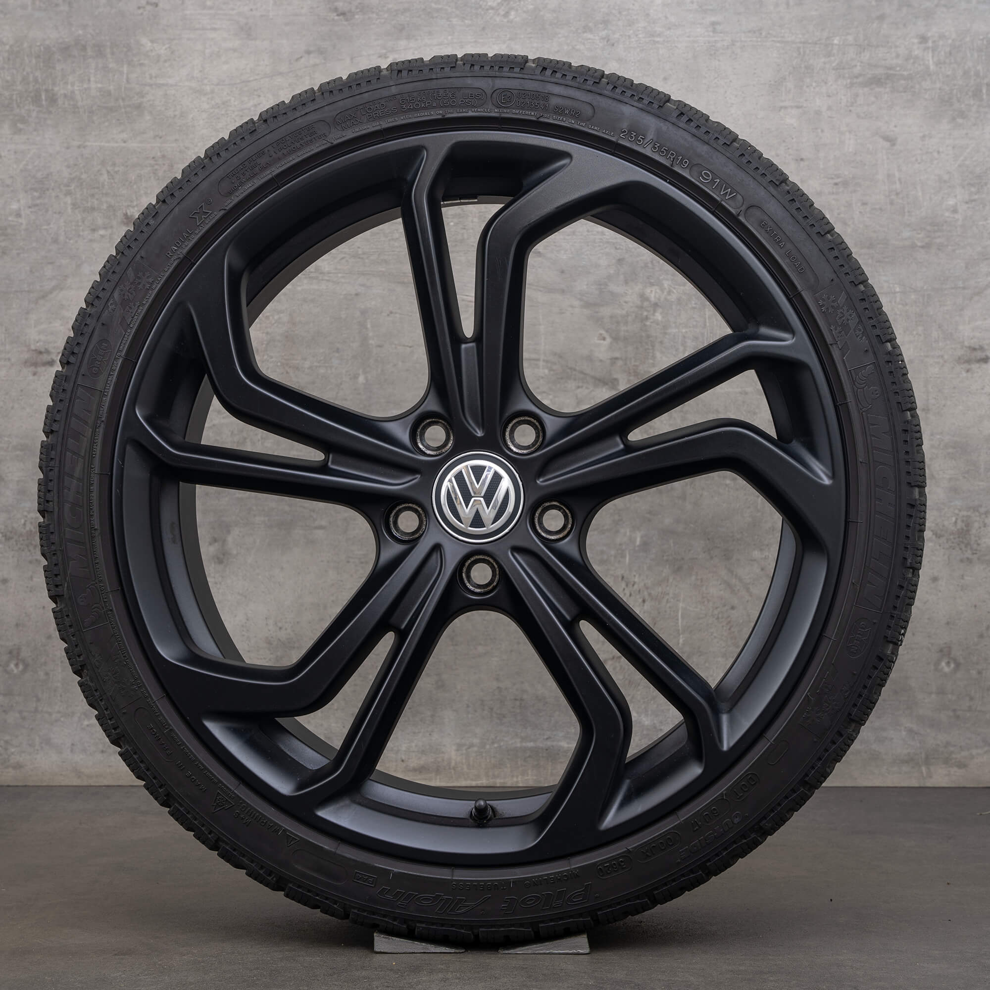 VW Golf 7 kışlık jantlar 19 inç Reifnitz kış lastikleri 5G0601025EB