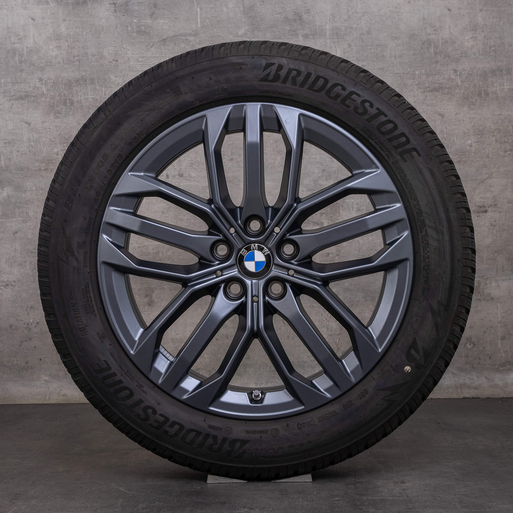 Original BMW X1 iX1 X2 iX2 Winterräder 18 Zoll U10 U11 Felgen  Styling 879 6898046 frozen gunmetal grey