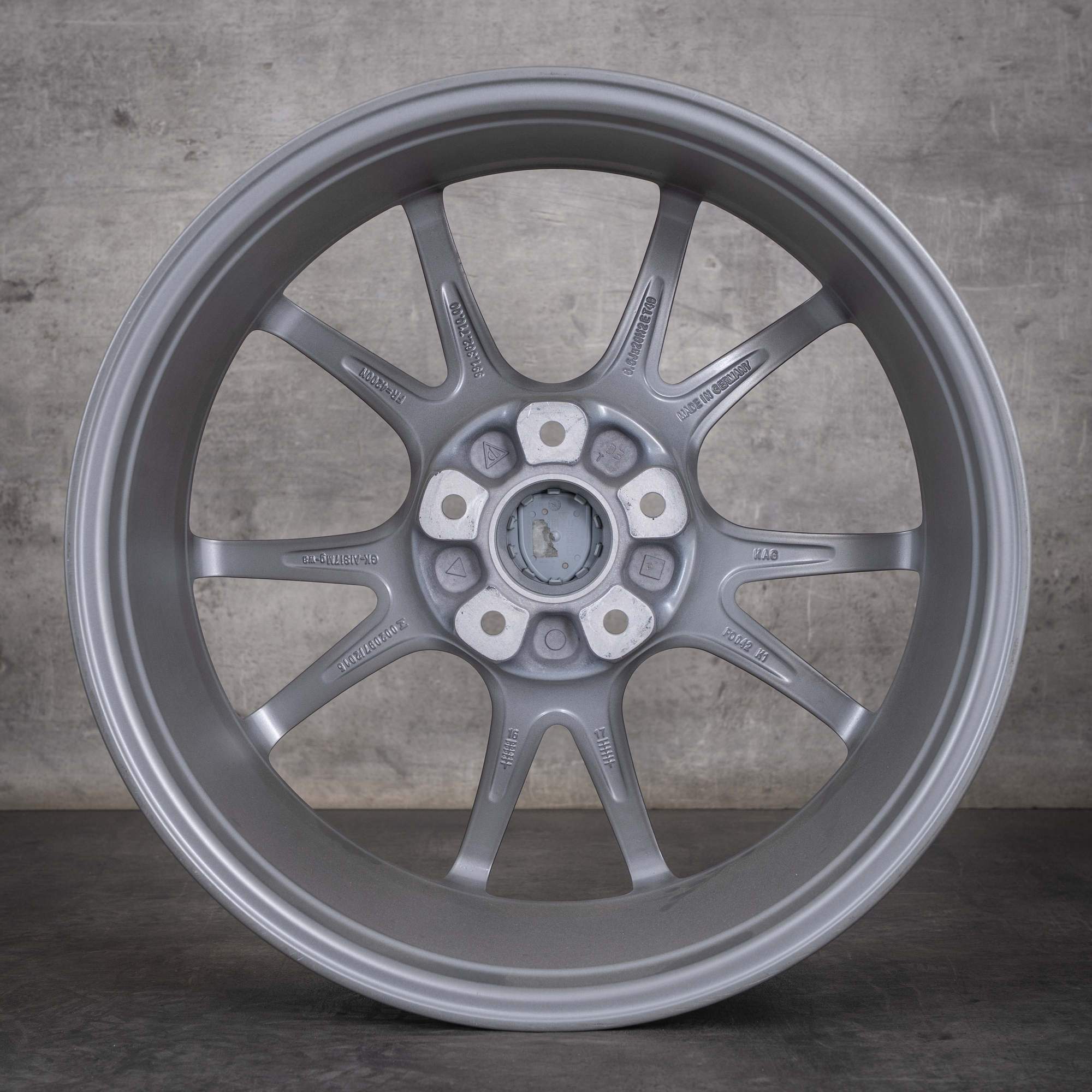 Jante oem Porsche 991 II 20 pouces Carrera 4 & S GTS 99136271000 argent platine mat