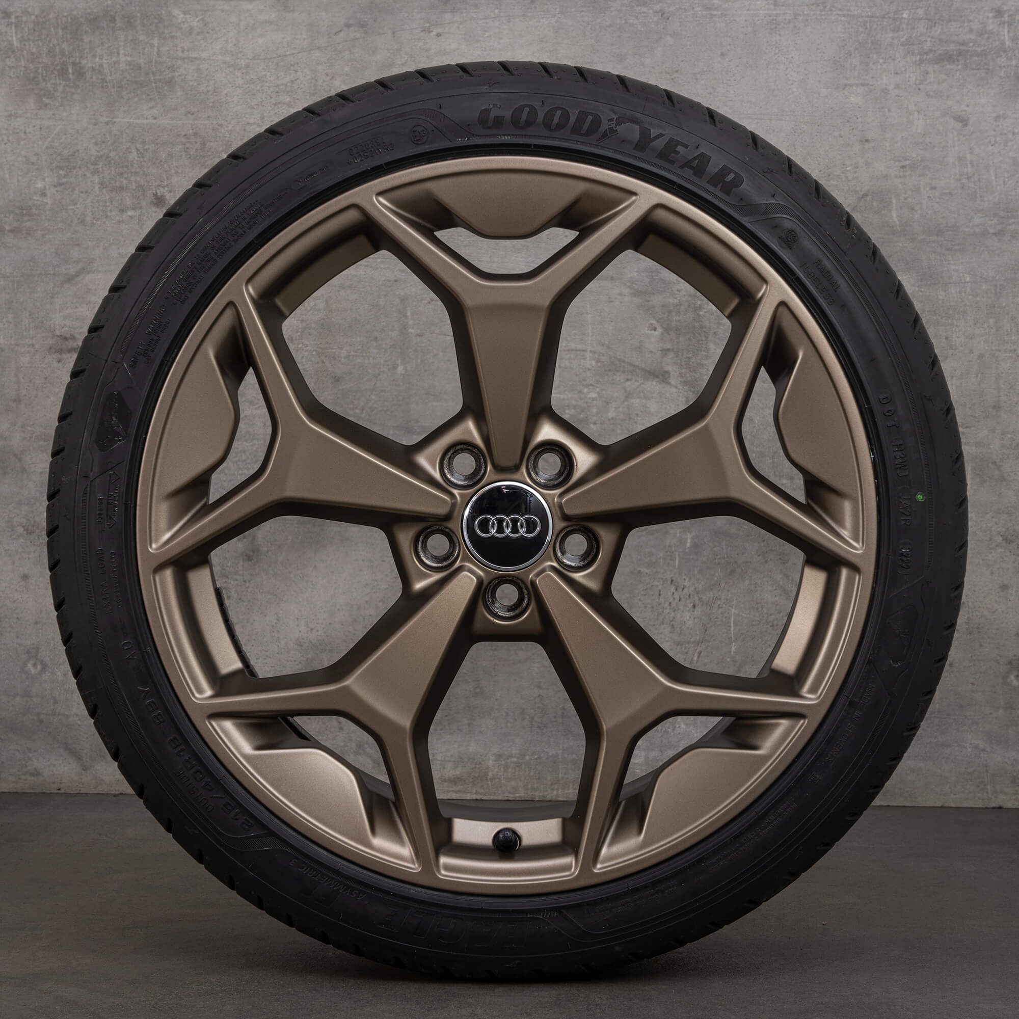 Audi A1 II Felgen GB sportback bronze 18 Zoll Sommerreifen 82A601025AK