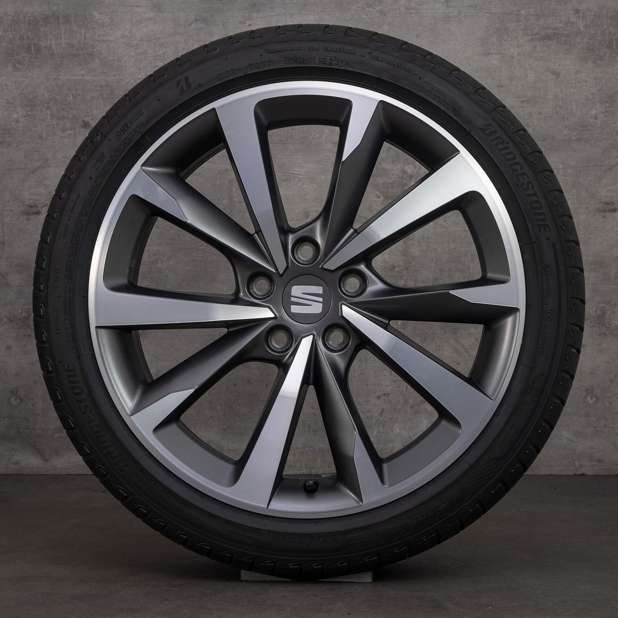Seat Leon 5f Felgen 18 Zoll Original Seat Leon FR 5F Sommerräder 18 Zoll Performance Felgen 5FA601025E NEU