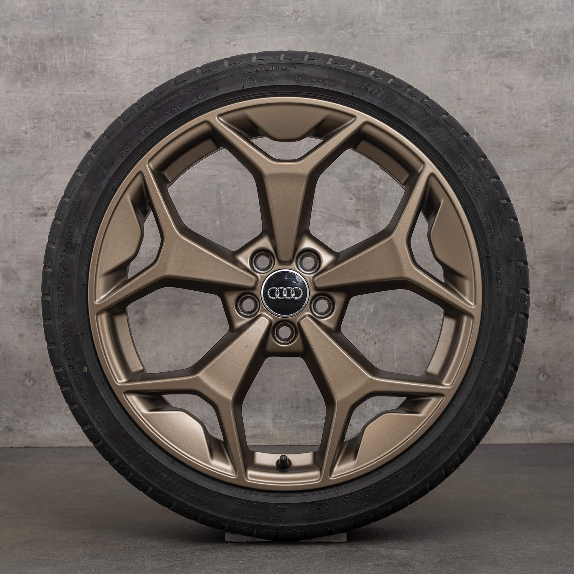 Audi A1 II rims GB Sportback bronze summer tires 18 inch 82A601025AK