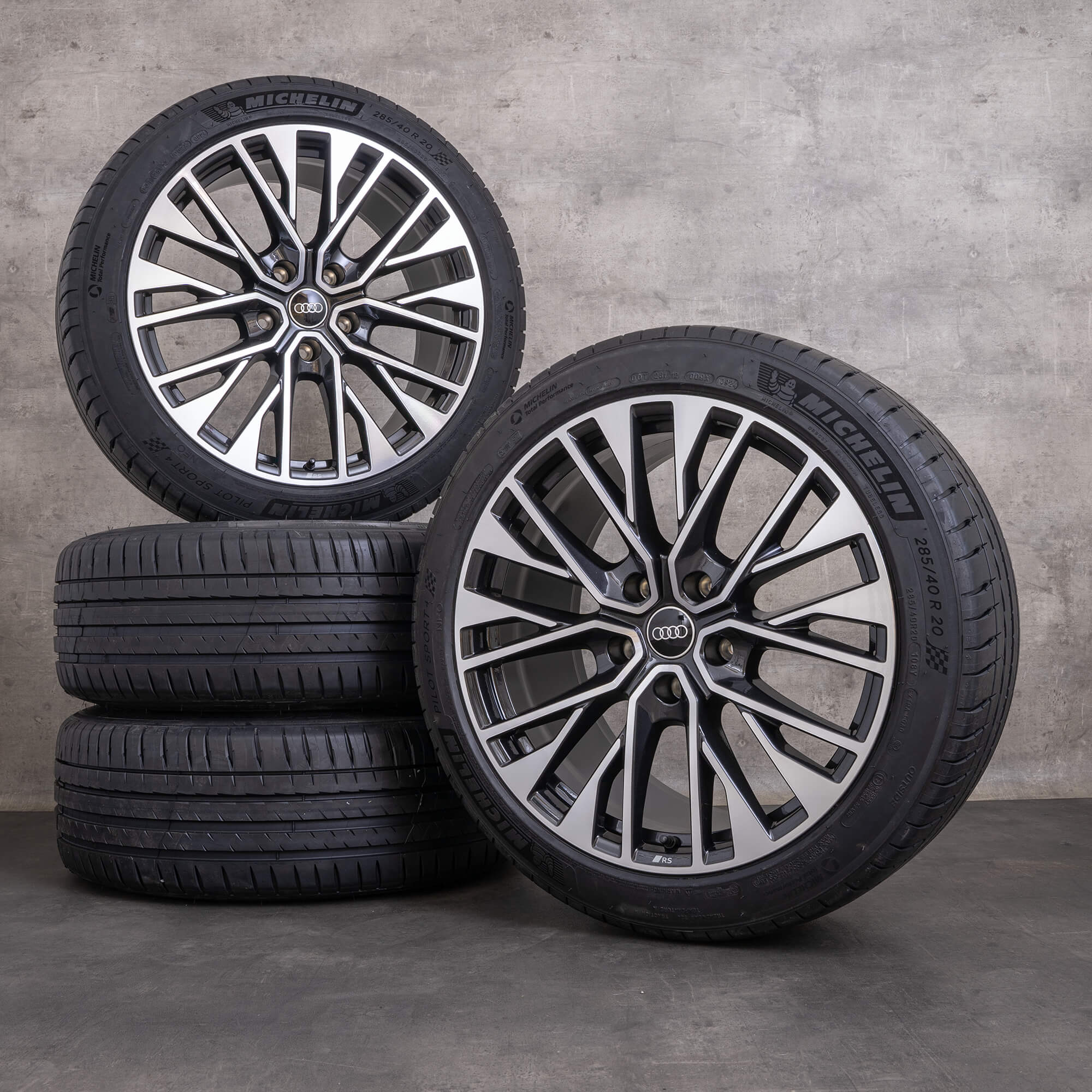 Original Audi e-tron GT fälgar 20 tum FW sommarhjul 4J3601025CE 4J3601025CF titan polerad NY