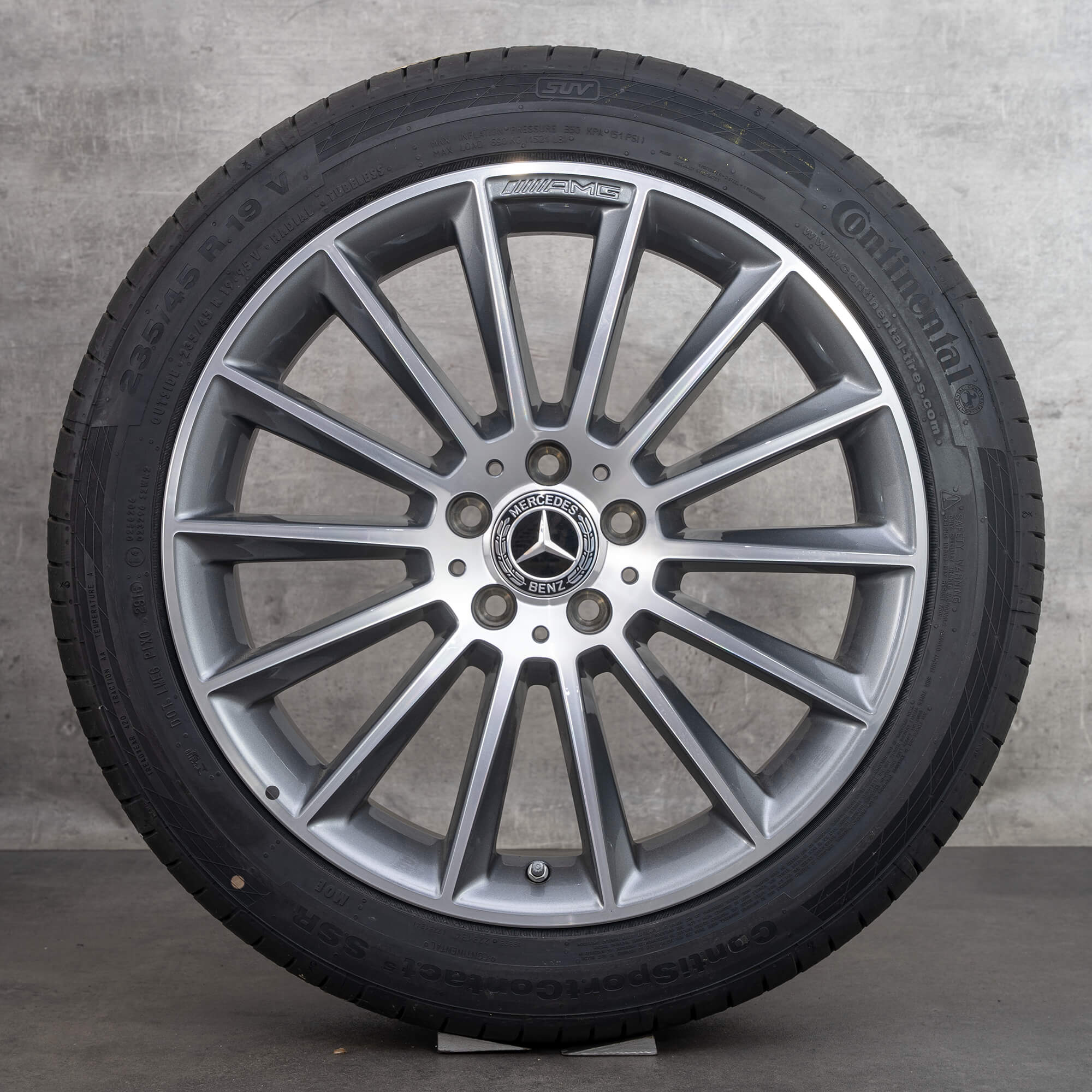 Original Mercedes Benz GLA AMG Felgen 19 Zoll X156 Sommerräder A1564012800 himalaya grey glanzgedreht