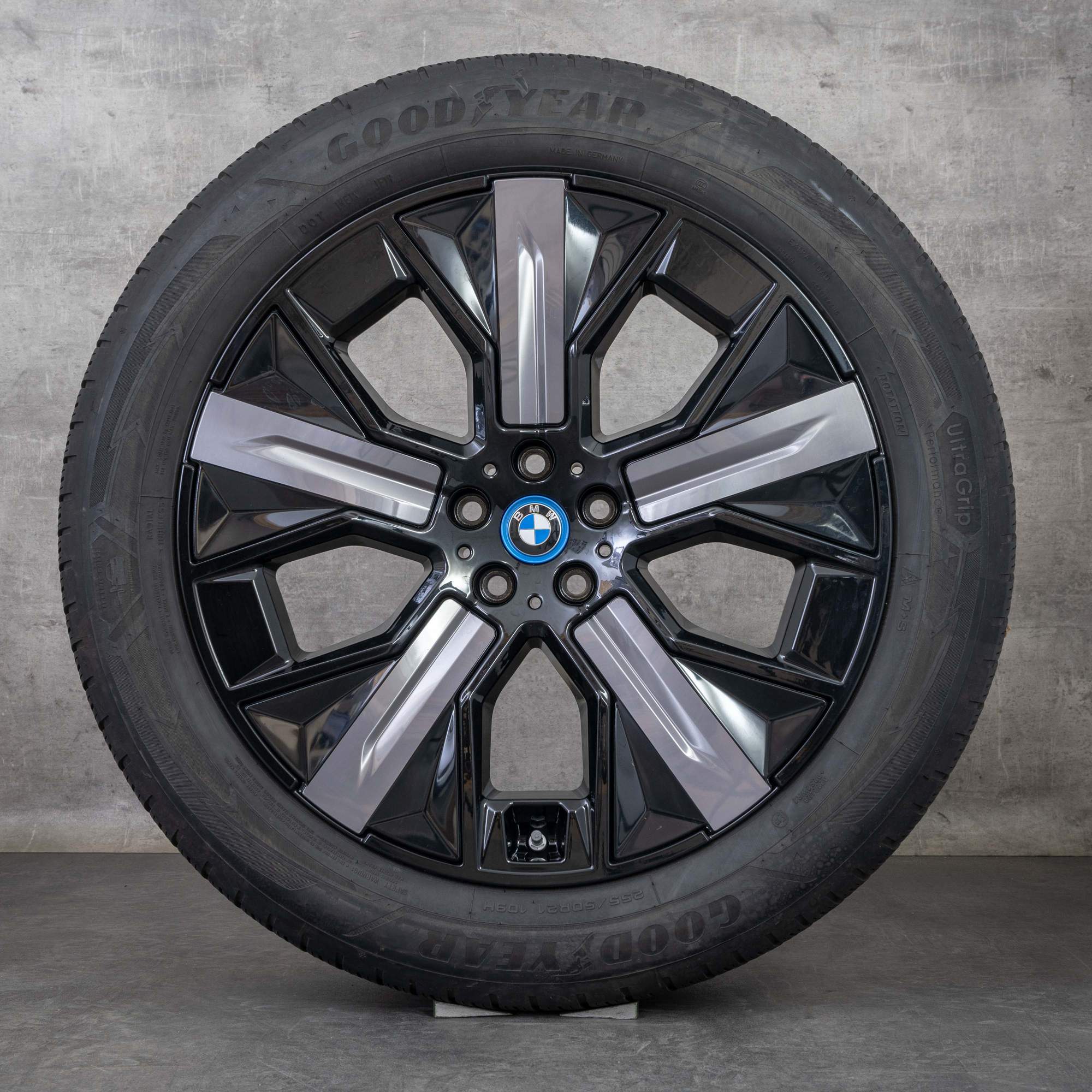 Alkuperäiset BMW iX i20 talvirenkaat 21 tuuman vanteet 5A02655 styling 1011 aerodynamiikka musta