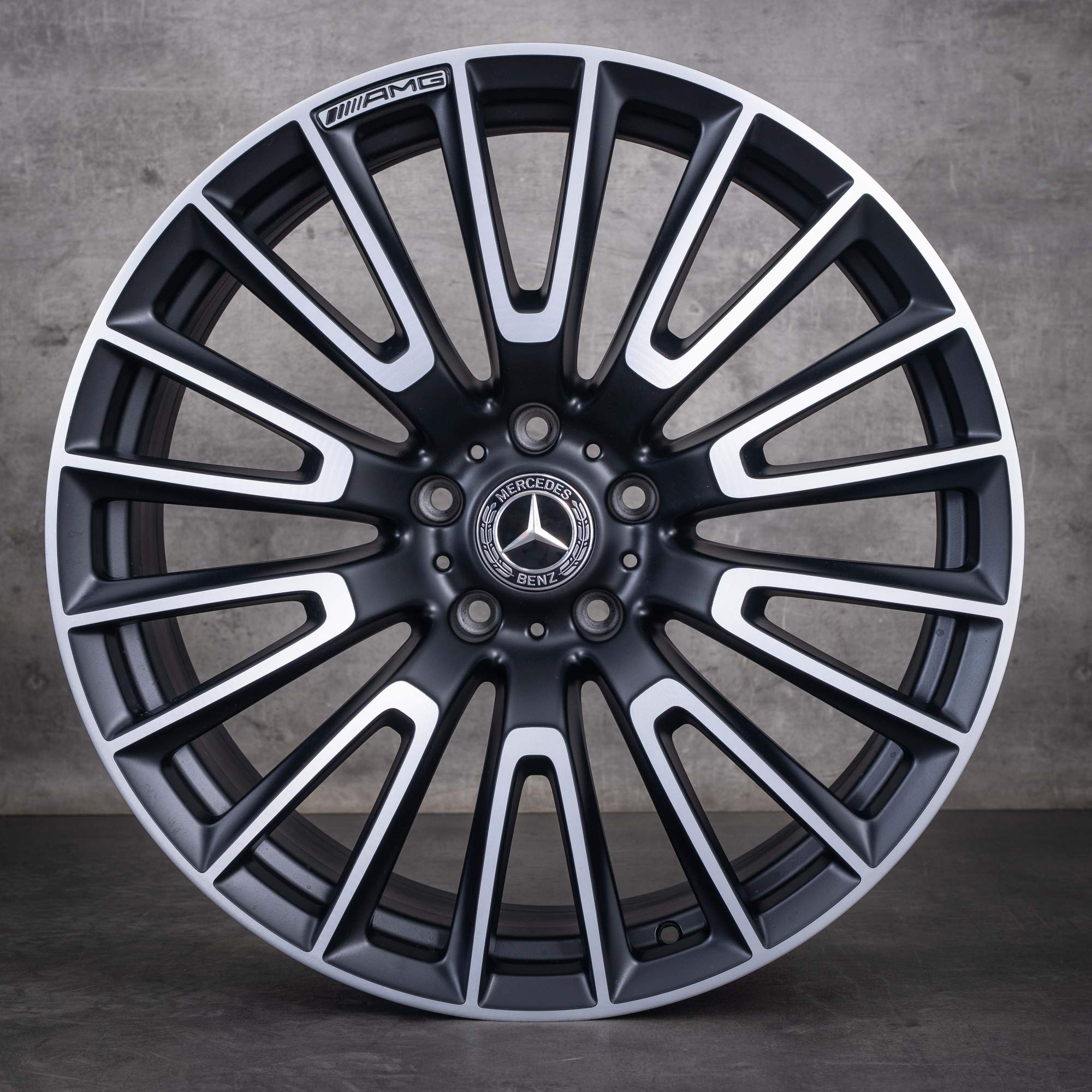 OEM Mercedes-Benz G-Class G 63 AMG 22inch rims W465 W463A A4654011000 Black Satin Matte diamond cut